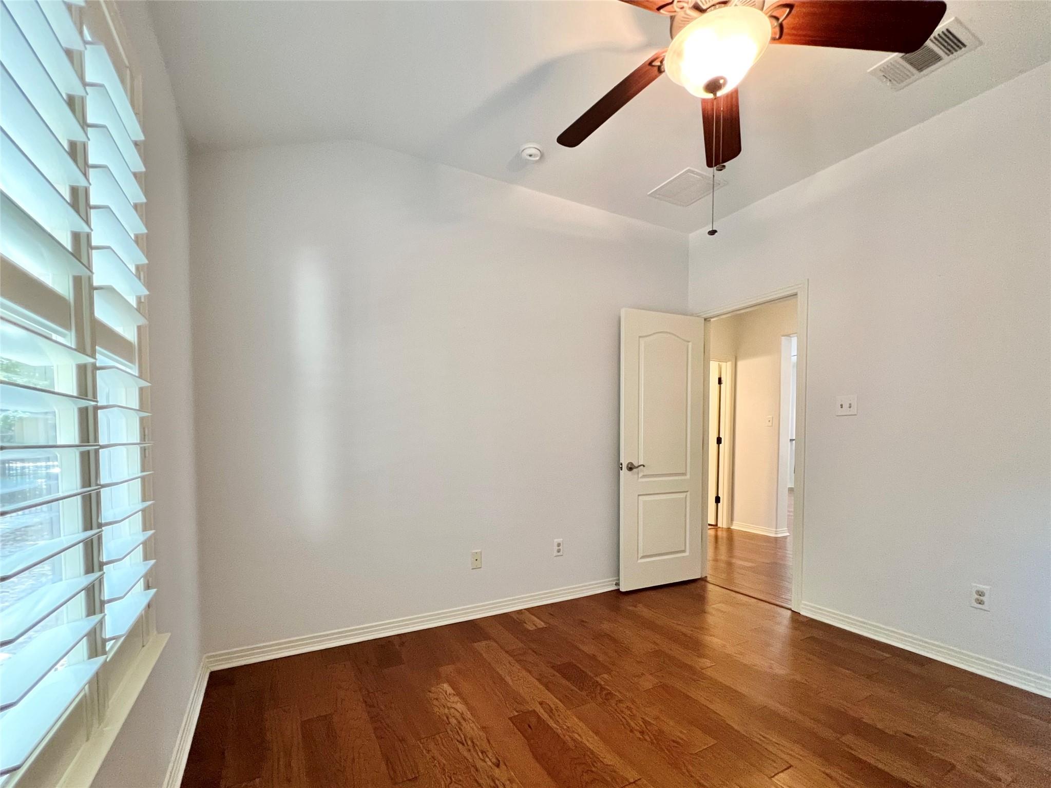 9707 Anderson Mill Rd # 10, Austin, TX 78750