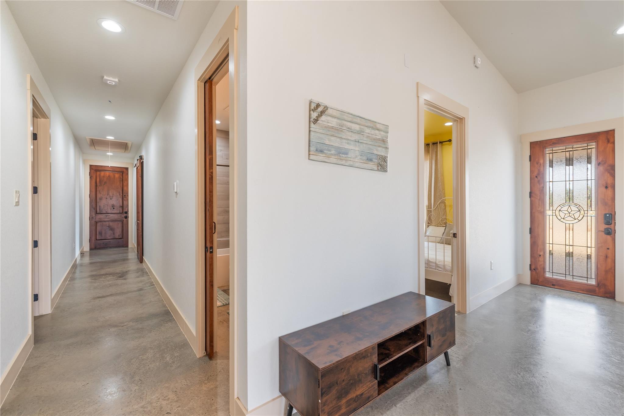 928 Bendele Rd, Johnson City, TX 78636