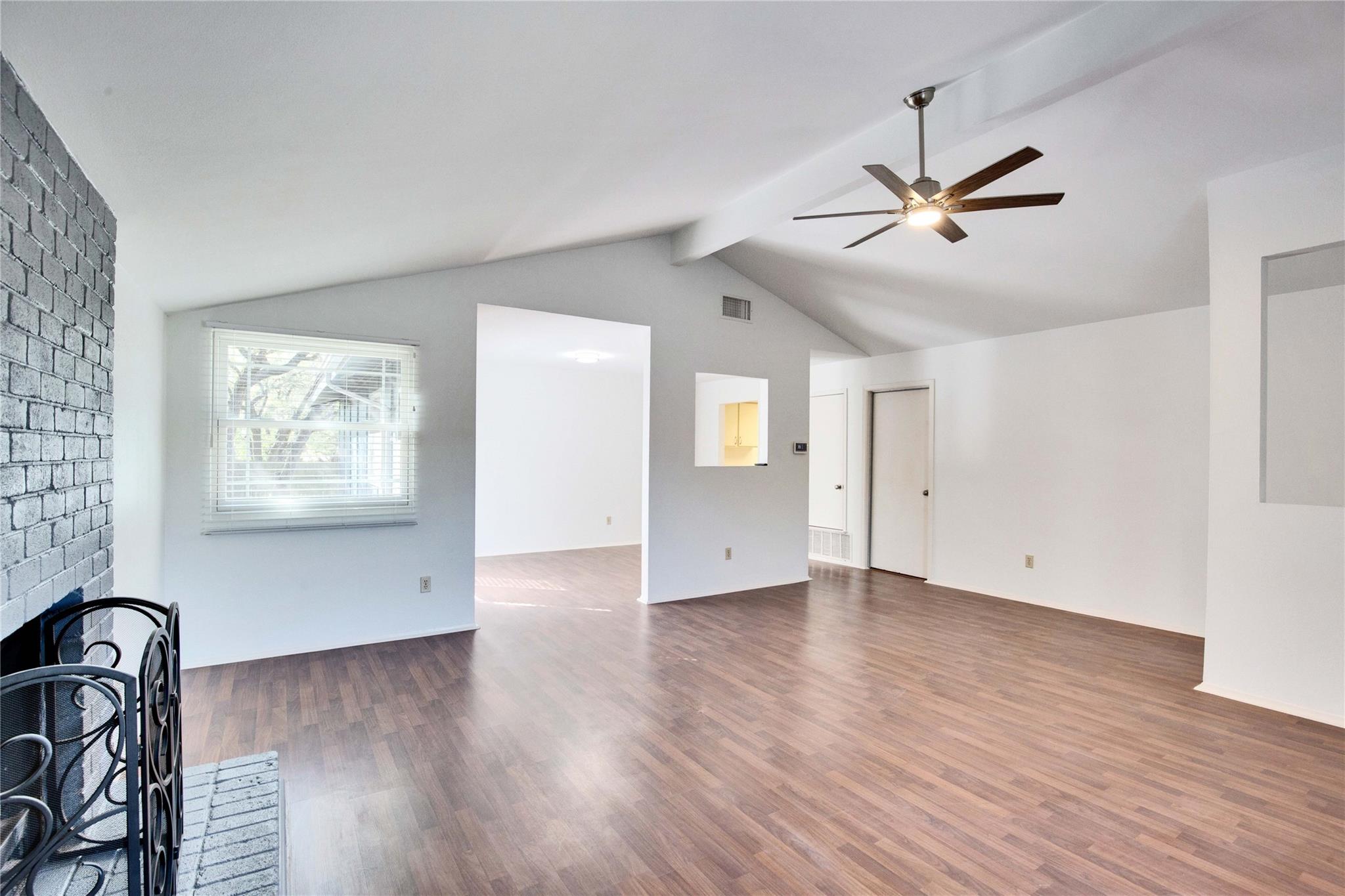 8002 Croftwood Dr, Austin, TX 78749