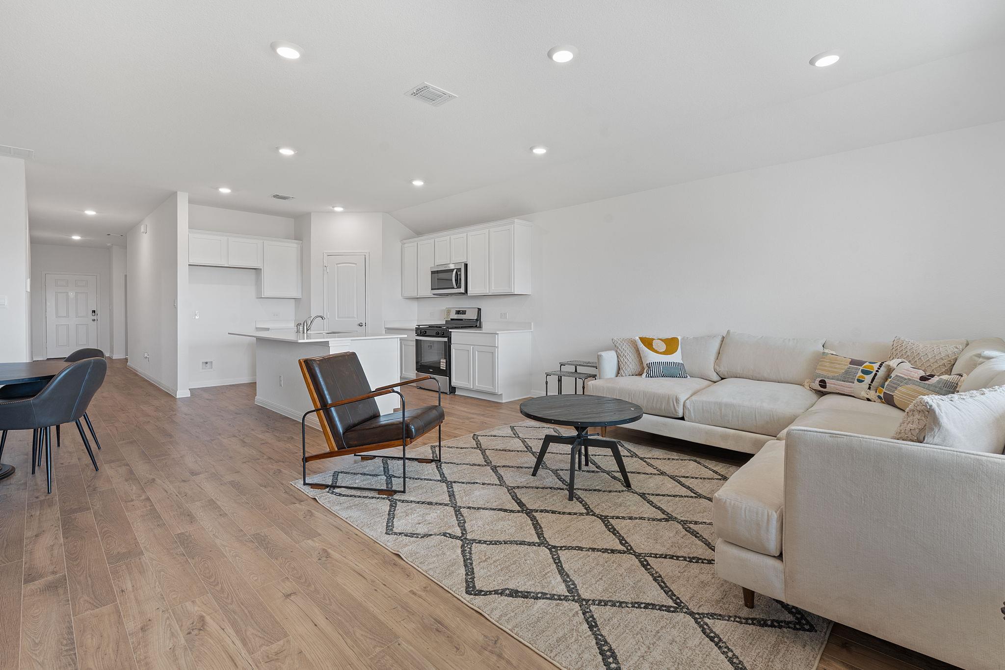 20325 Rosen Way, Manor, TX 78653