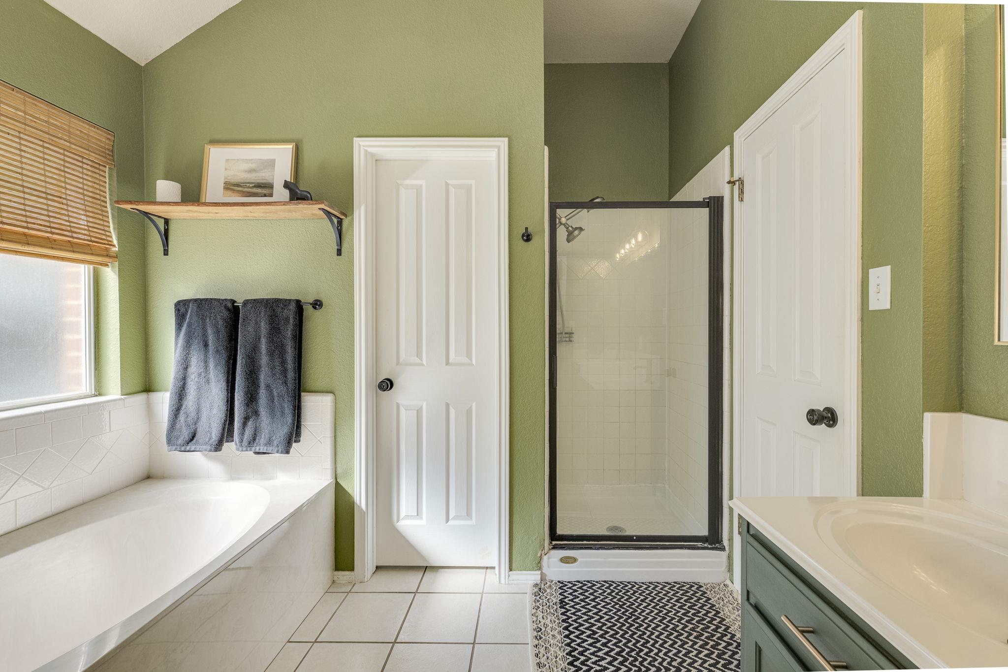 300 N Rainbow Bridge Dr, Cedar Park, TX 78613