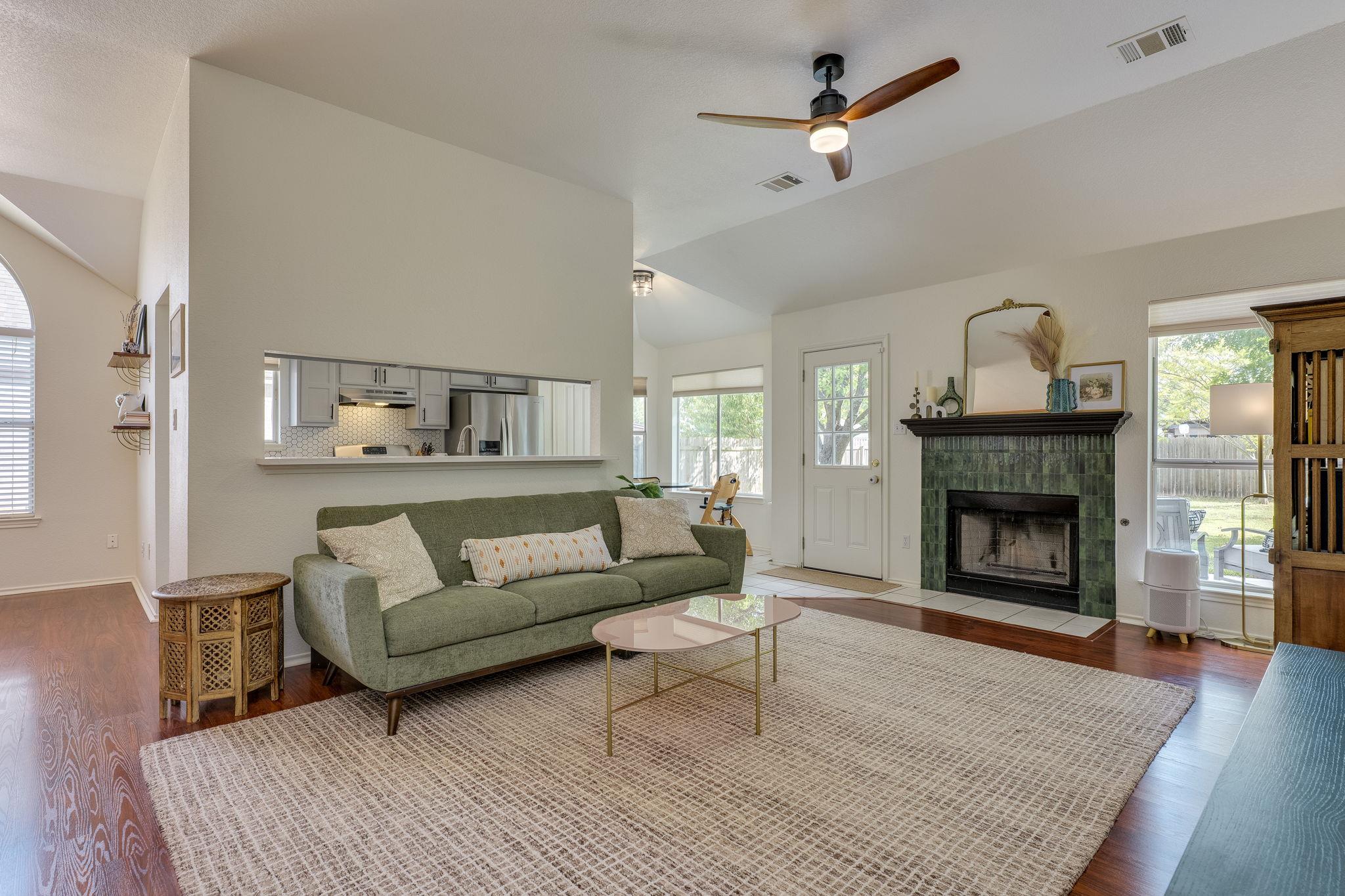 300 N Rainbow Bridge Dr, Cedar Park, TX 78613