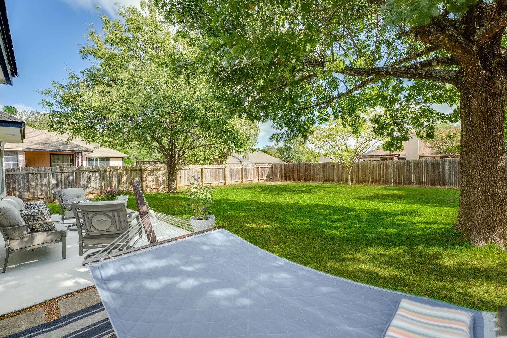 300 N Rainbow Bridge Dr, Cedar Park, TX 78613