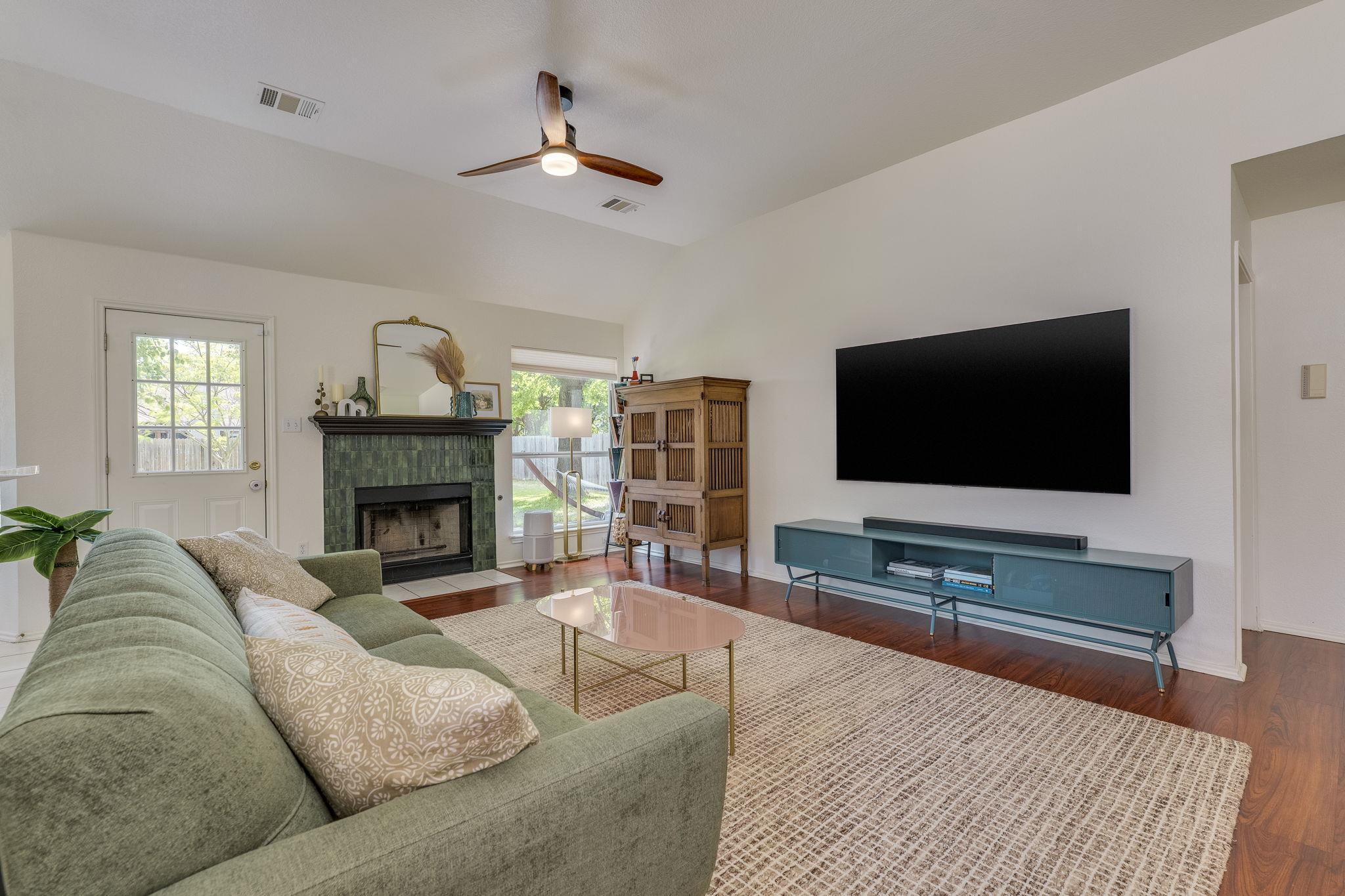 300 N Rainbow Bridge Dr, Cedar Park, TX 78613