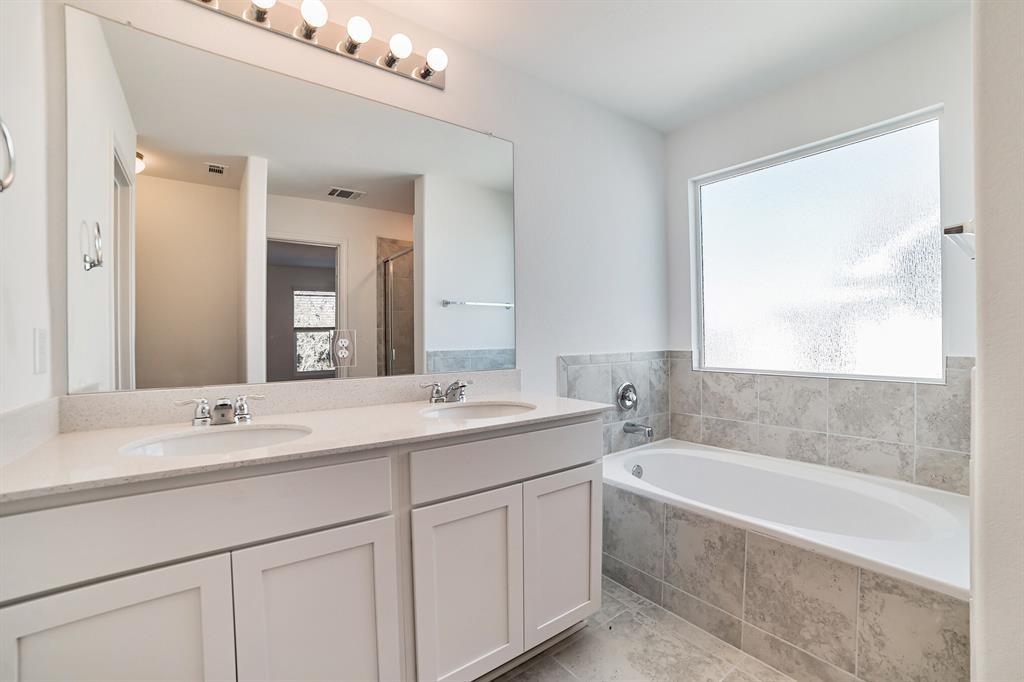 220 Red Buckeye Loop, Liberty Hill, TX 78642