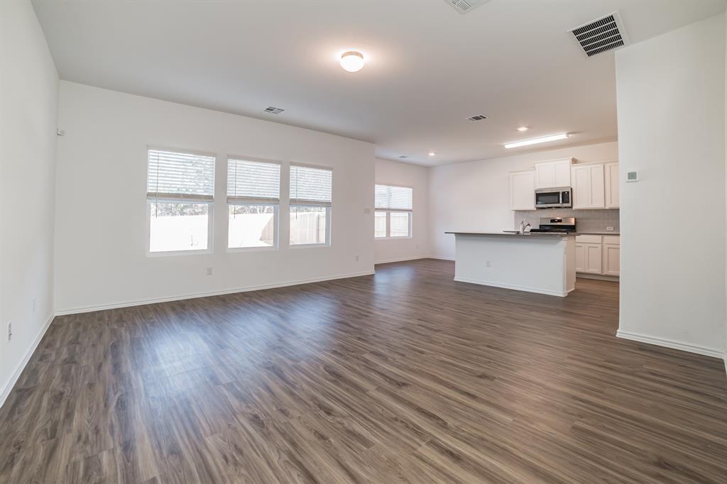 220 Red Buckeye Loop, Liberty Hill, TX 78642