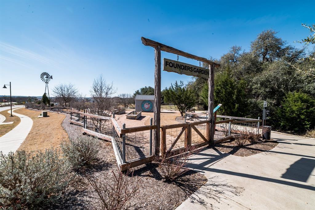220 Red Buckeye Loop, Liberty Hill, TX 78642