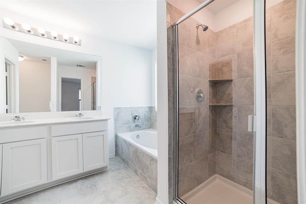 220 Red Buckeye Loop, Liberty Hill, TX 78642