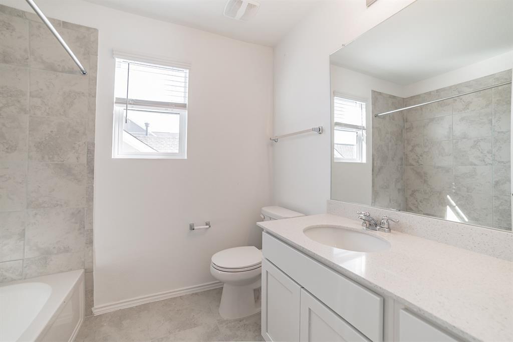 220 Red Buckeye Loop, Liberty Hill, TX 78642