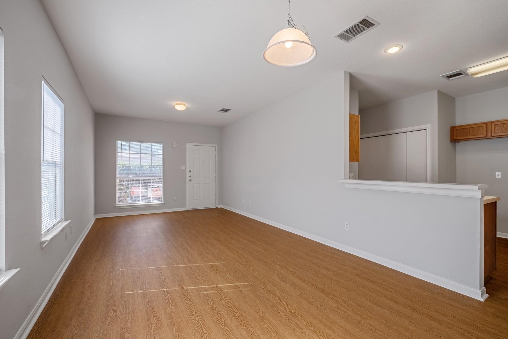 2300 S Bagdad Rd # B, Leander, TX 78641