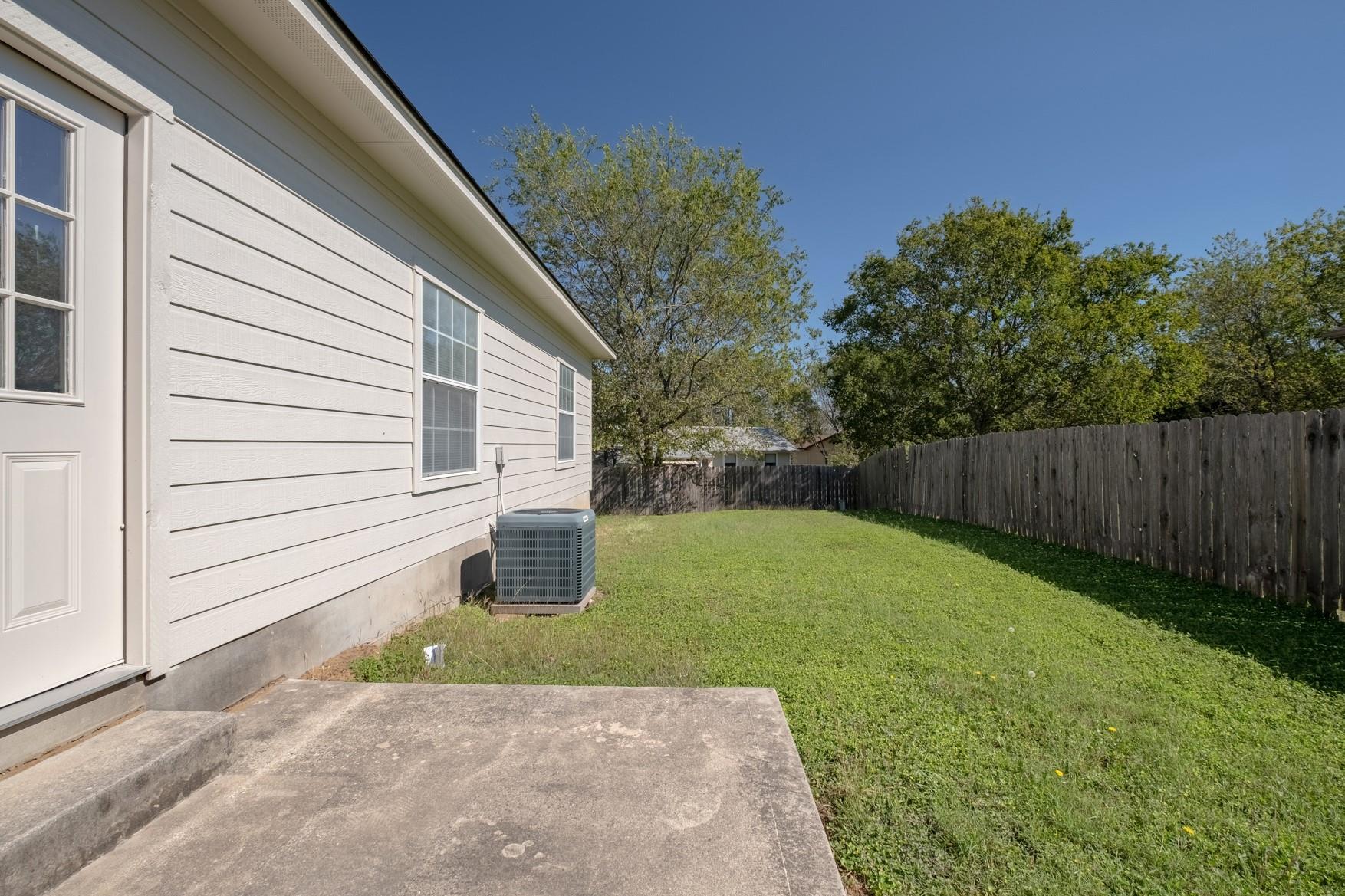 2300 S Bagdad Rd # B, Leander, TX 78641