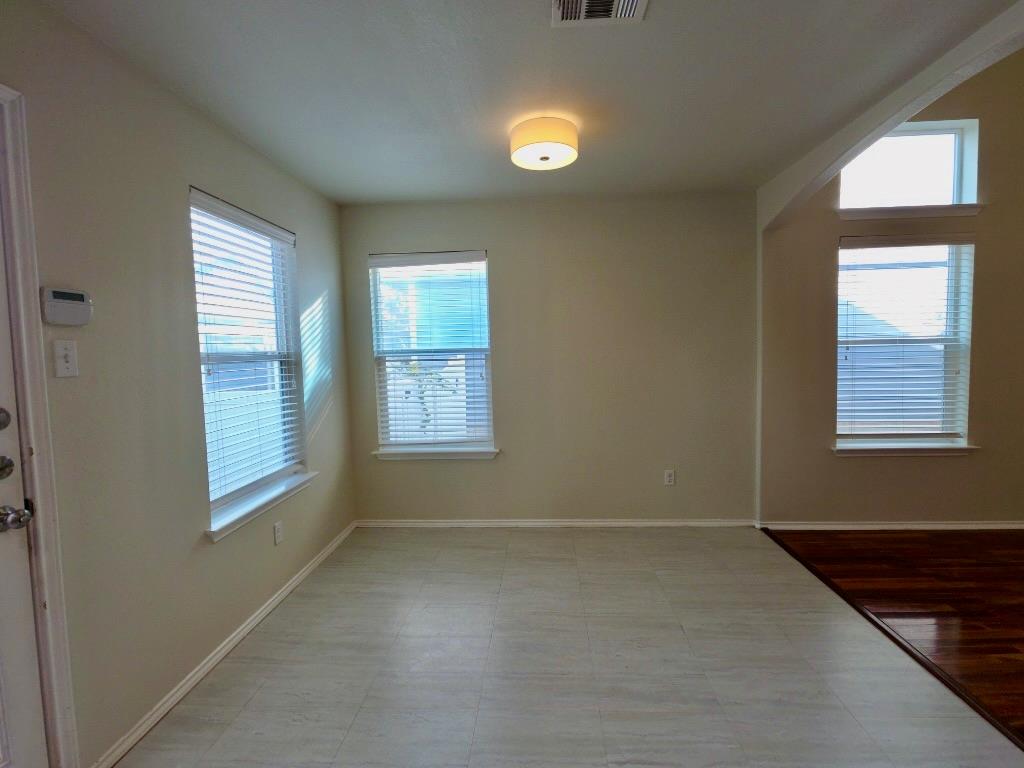 1704 Sandhills Dr, Cedar Park, TX 78613