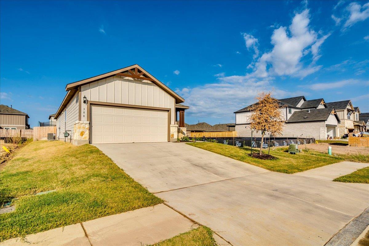 388 Begonia St, Buda, TX 78610