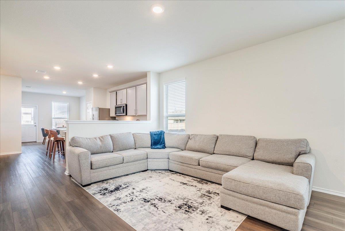 388 Begonia St, Buda, TX 78610