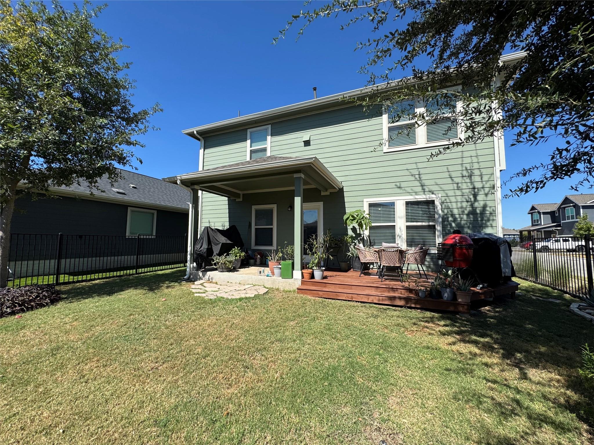 247 Simon, Kyle, TX 78640
