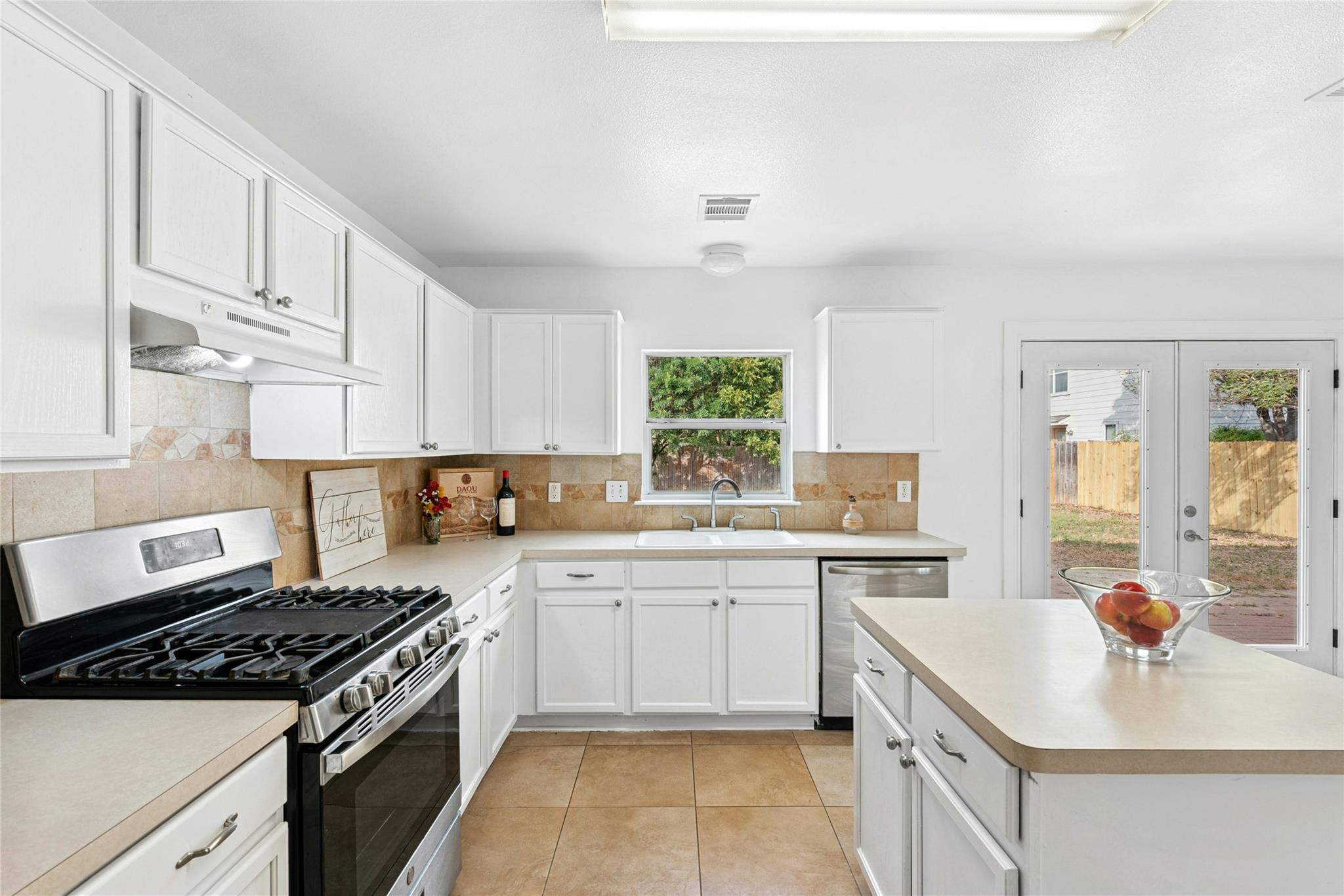 13243 Woodthorn Way, San Antonio, TX 78249