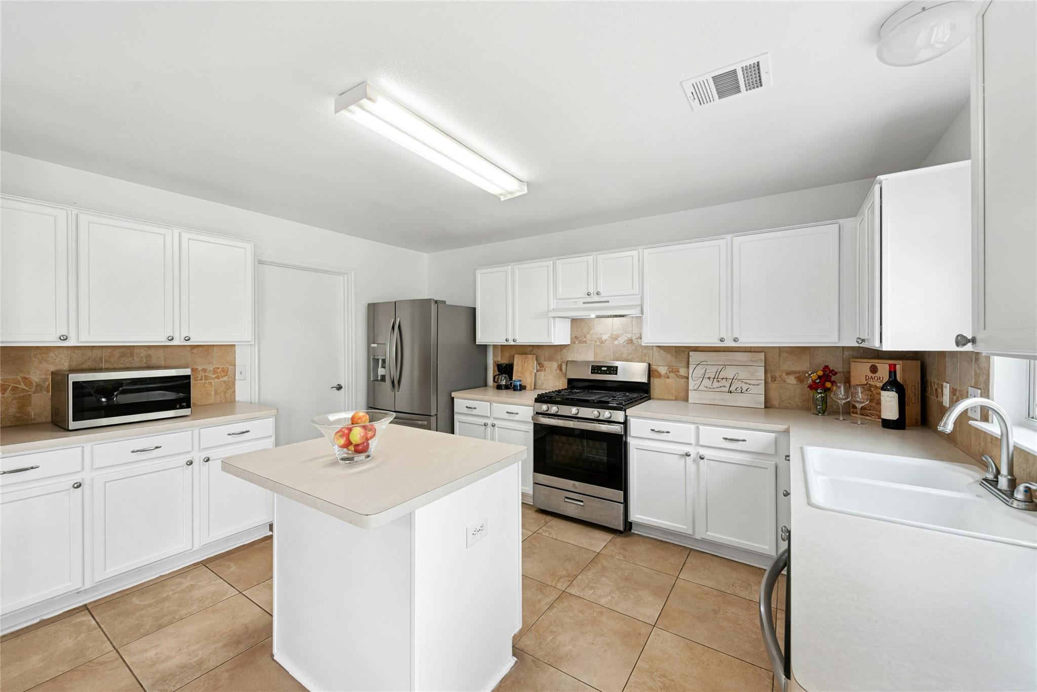 13243 Woodthorn Way, San Antonio, TX 78249