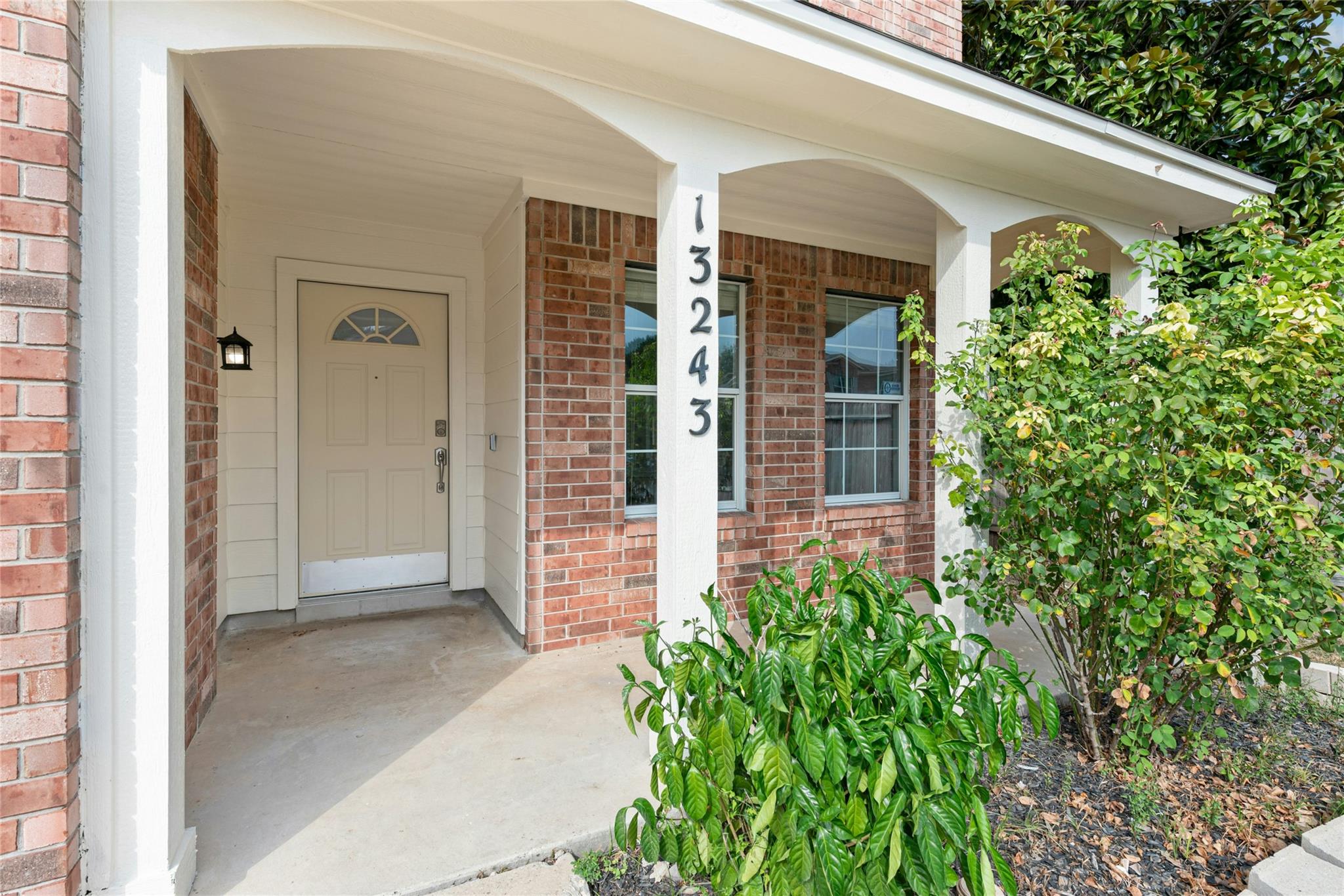 13243 Woodthorn Way, San Antonio, TX 78249