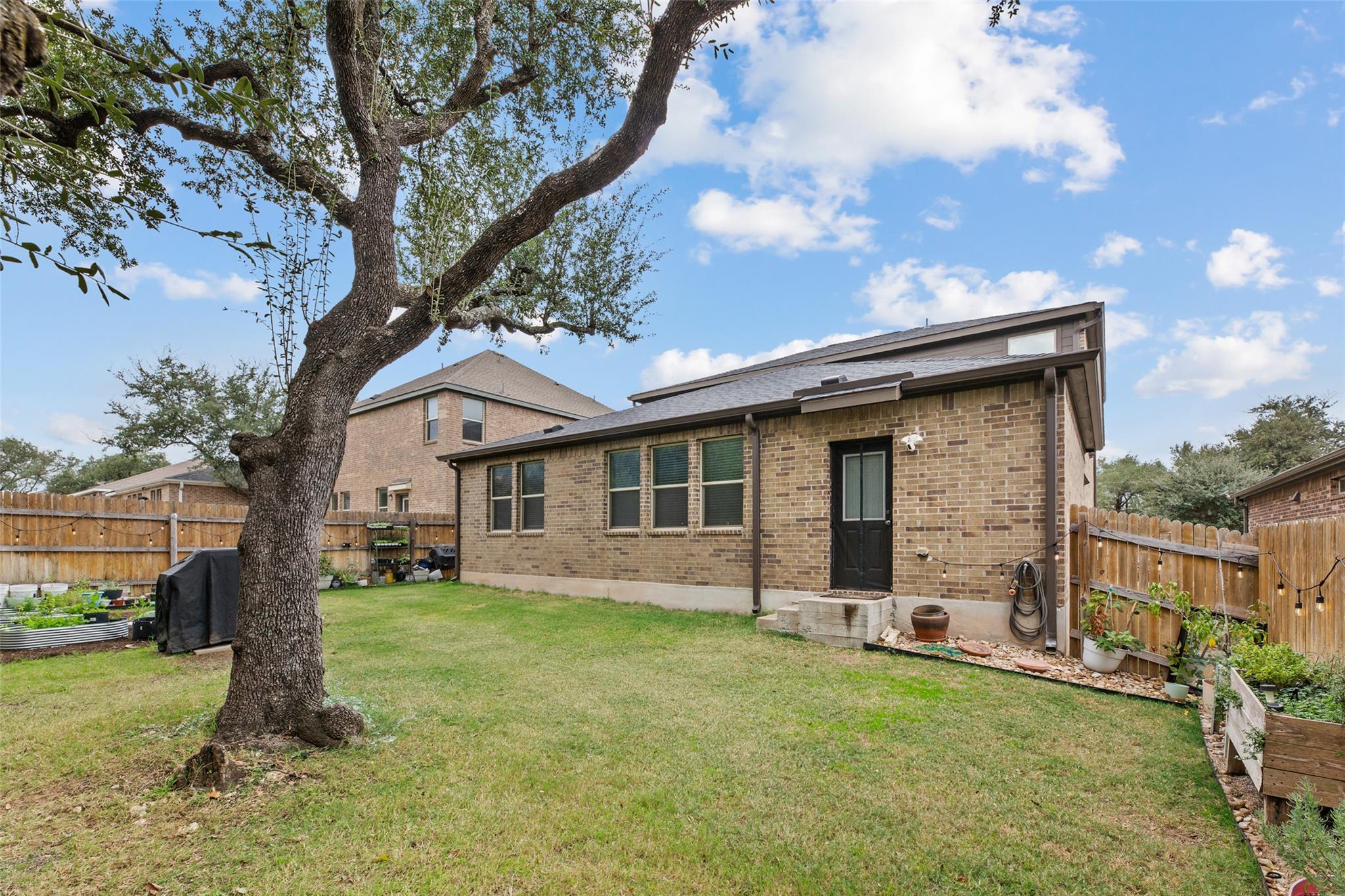 544 Appalachian Trl, Leander, TX 78641