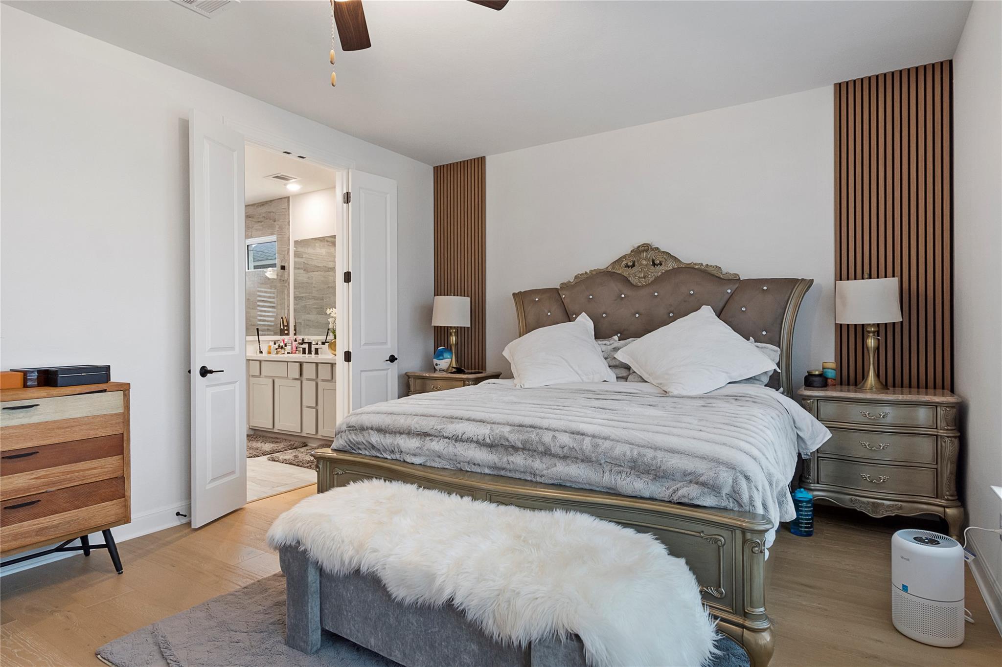 682 Two Creeks Ln, Austin, TX 78737