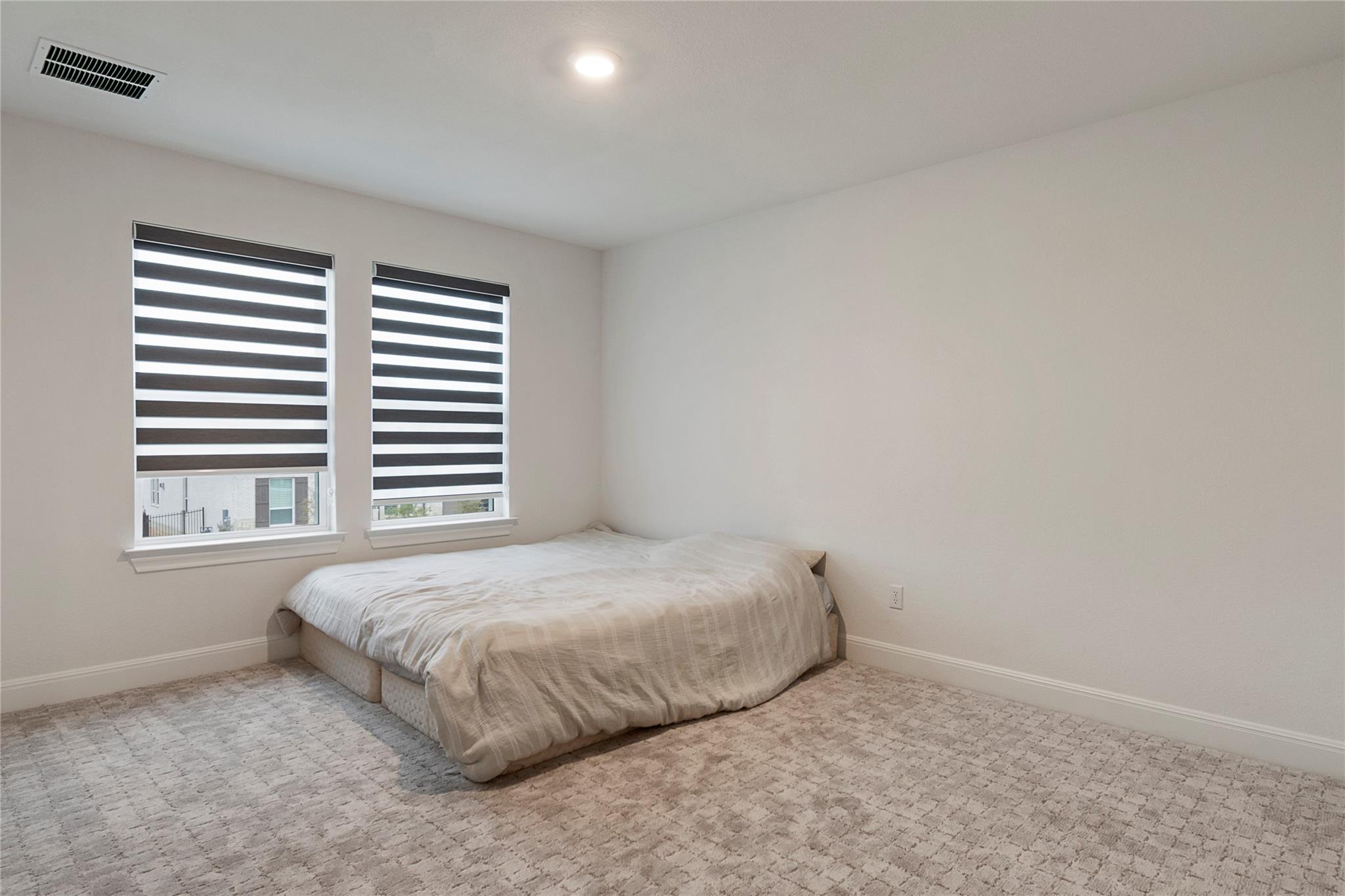 682 Two Creeks Ln, Austin, TX 78737