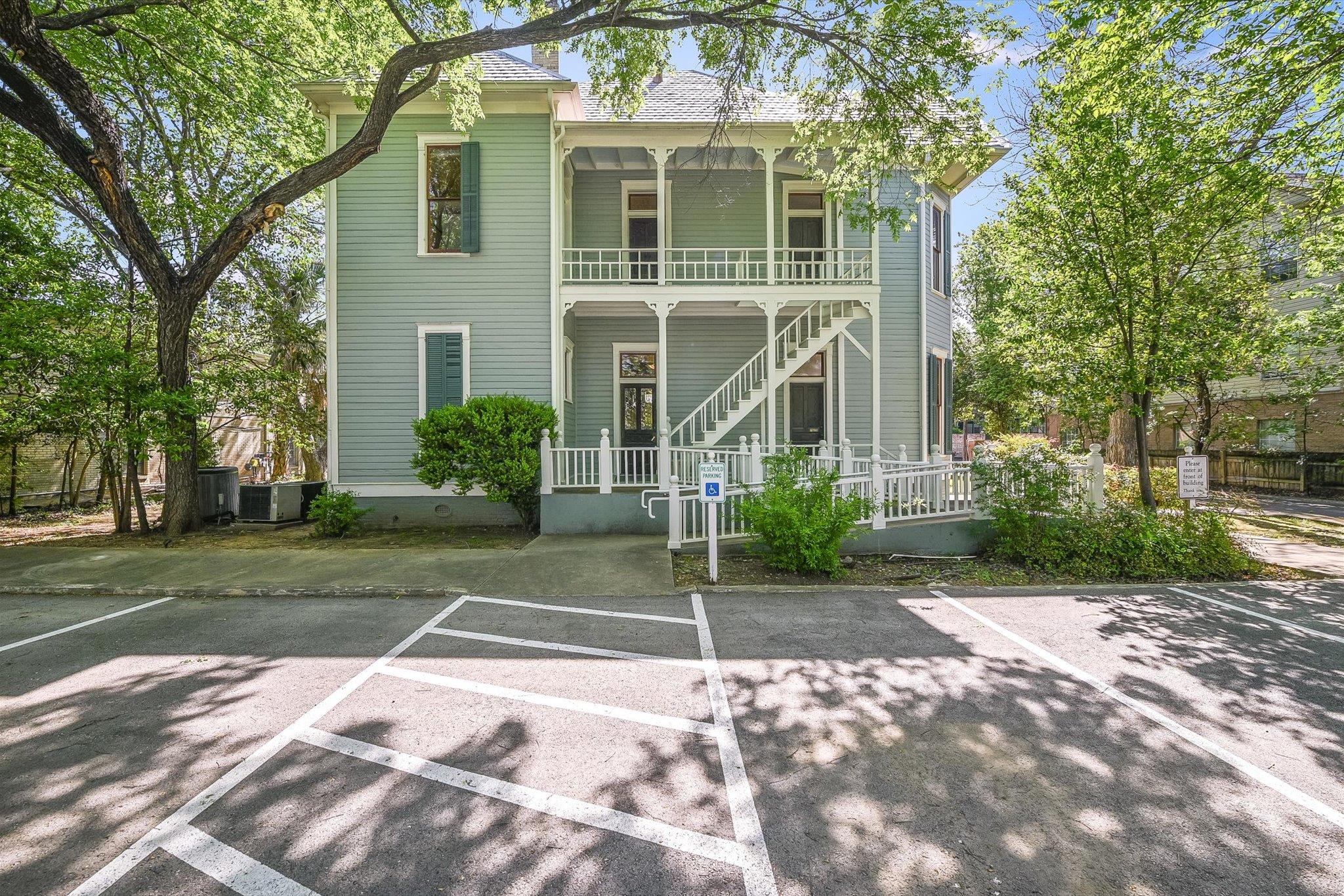 2210 San Gabriel St, Austin, TX 78705