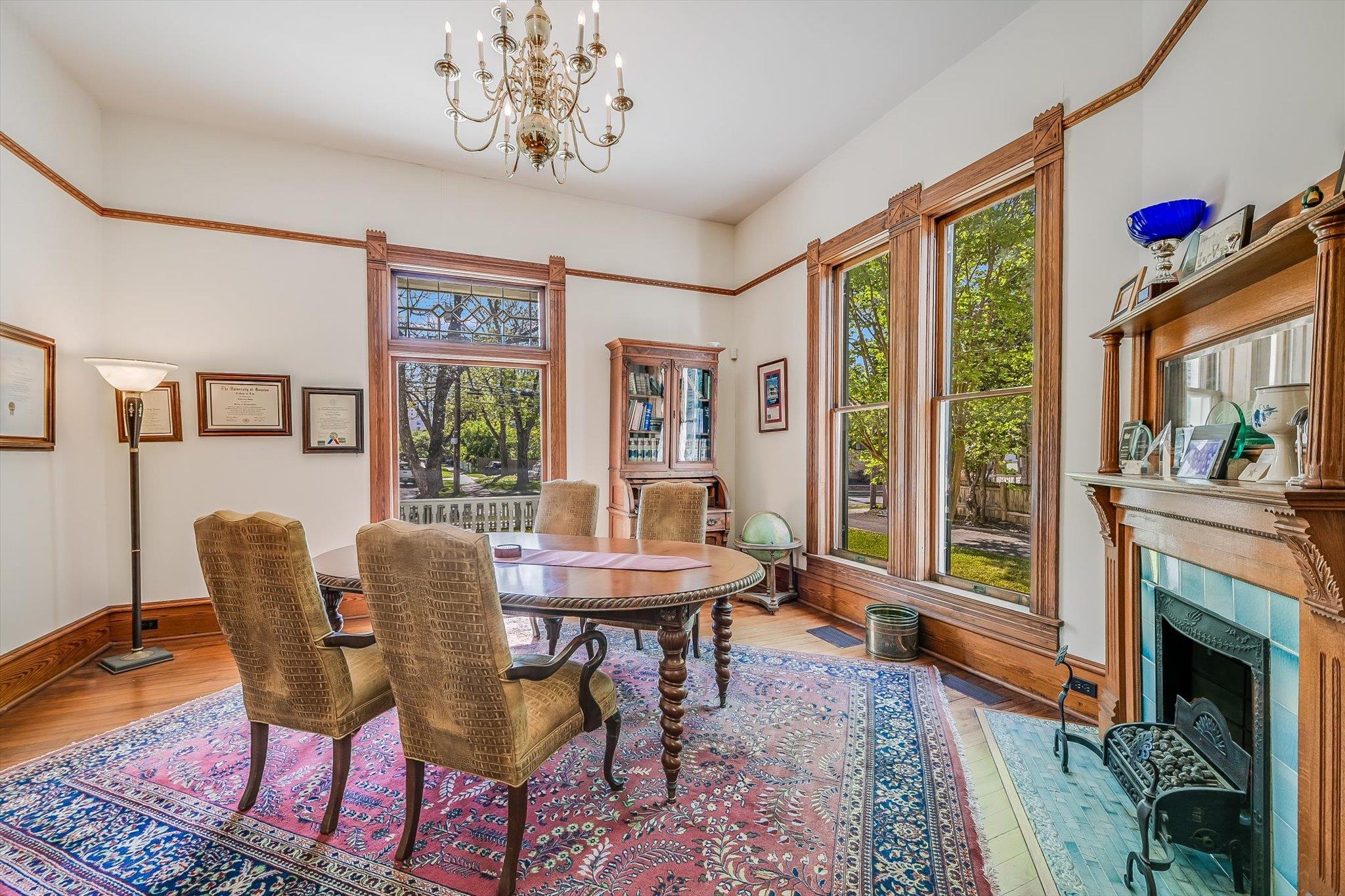 2210 San Gabriel St, Austin, TX 78705