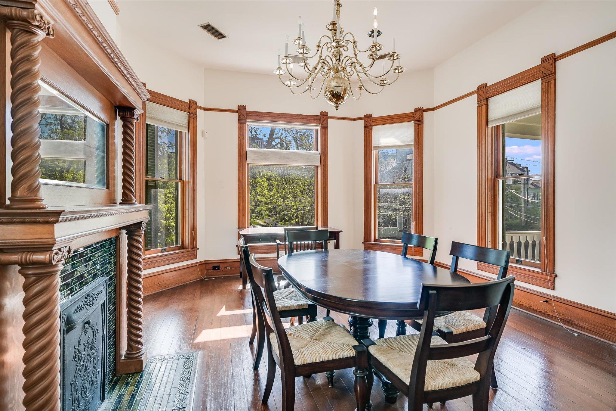 2210 San Gabriel St, Austin, TX 78705