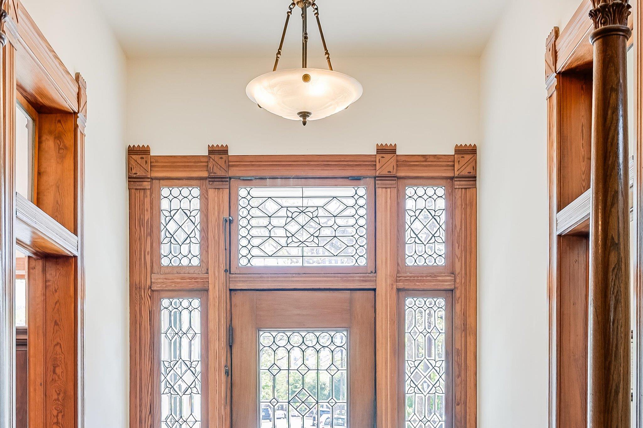 2210 San Gabriel St, Austin, TX 78705