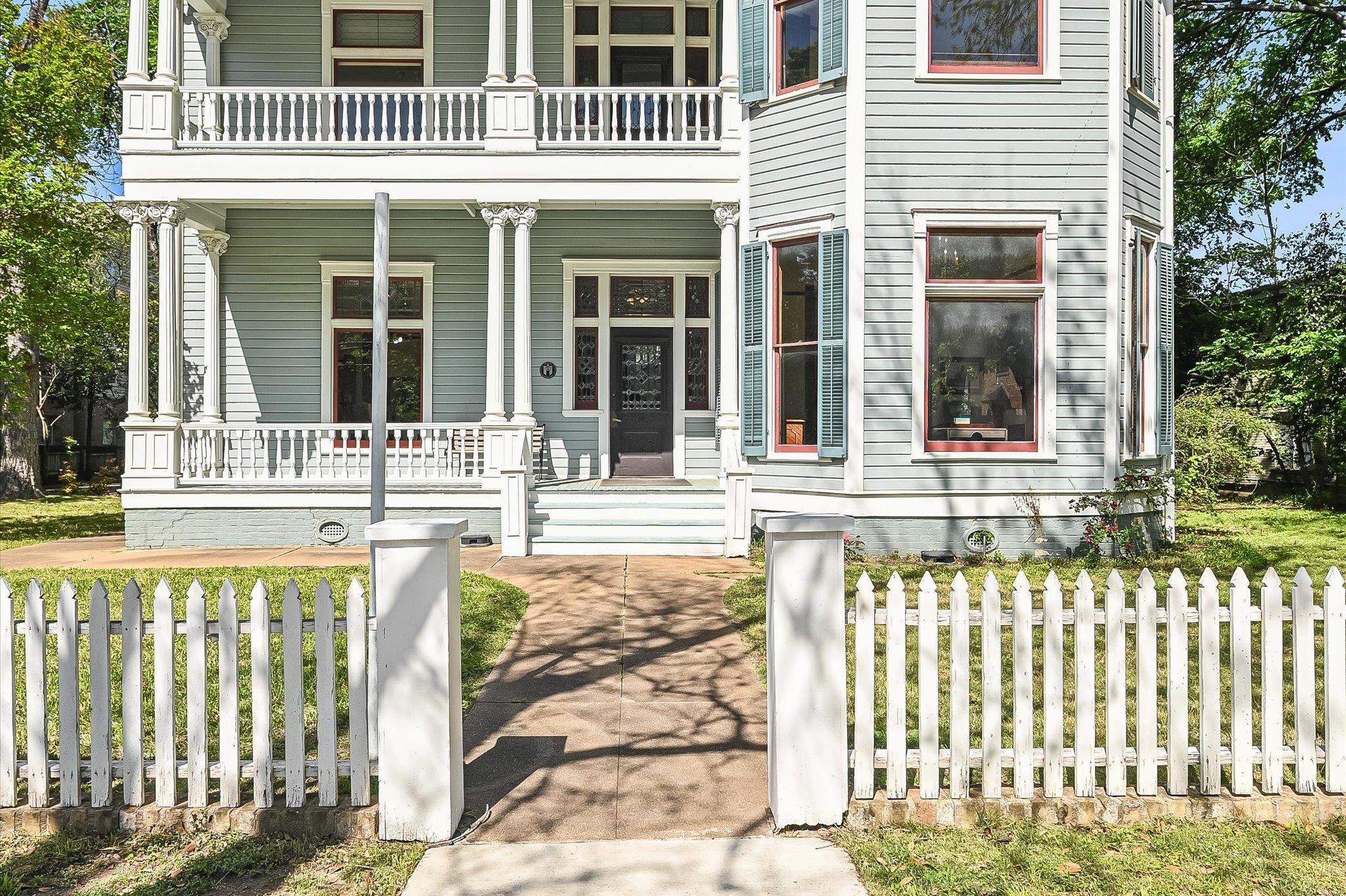 2210 San Gabriel St, Austin, TX 78705