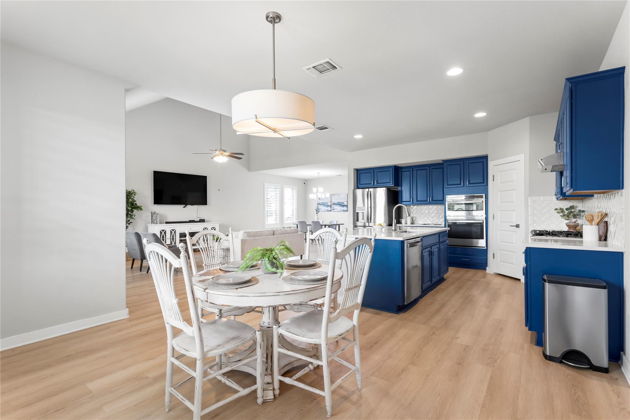 7207 Auburn Blaze Ln, Austin, TX 78744