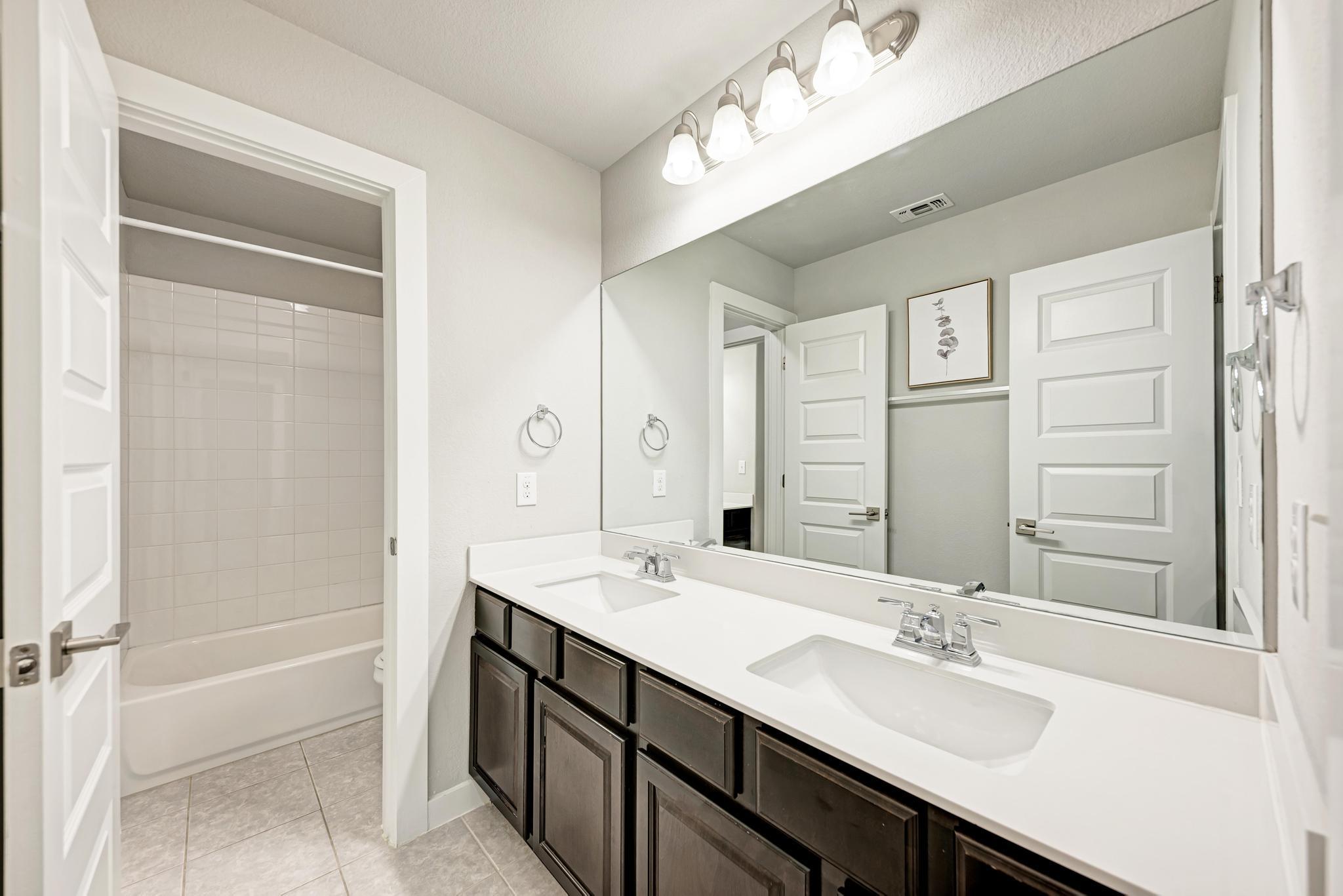 7207 Auburn Blaze Ln, Austin, TX 78744