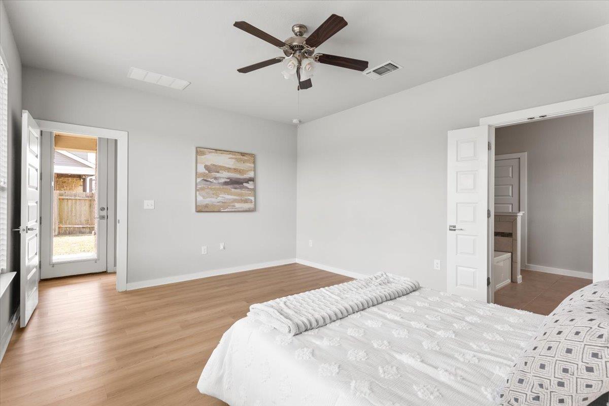 7207 Auburn Blaze Ln, Austin, TX 78744