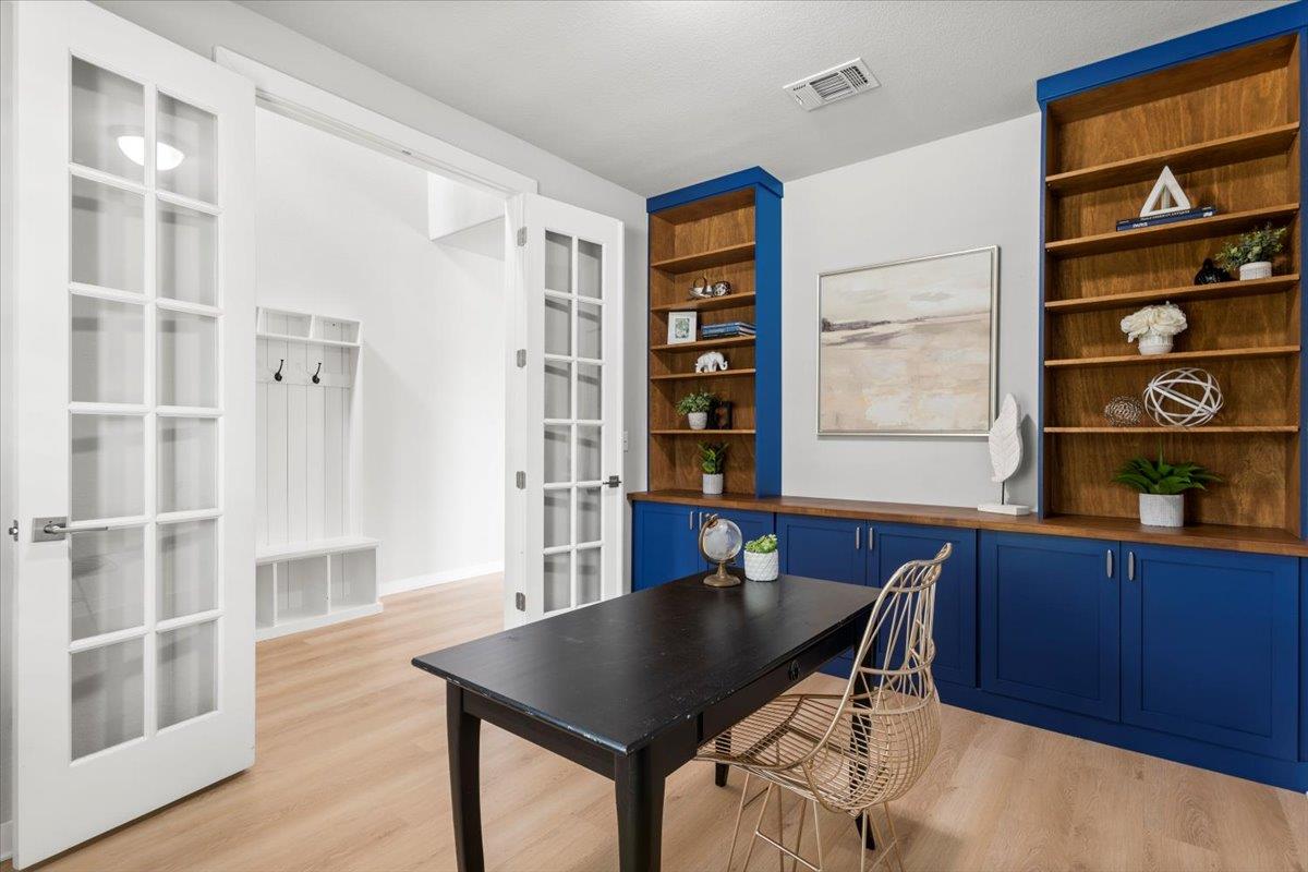 7207 Auburn Blaze Ln, Austin, TX 78744