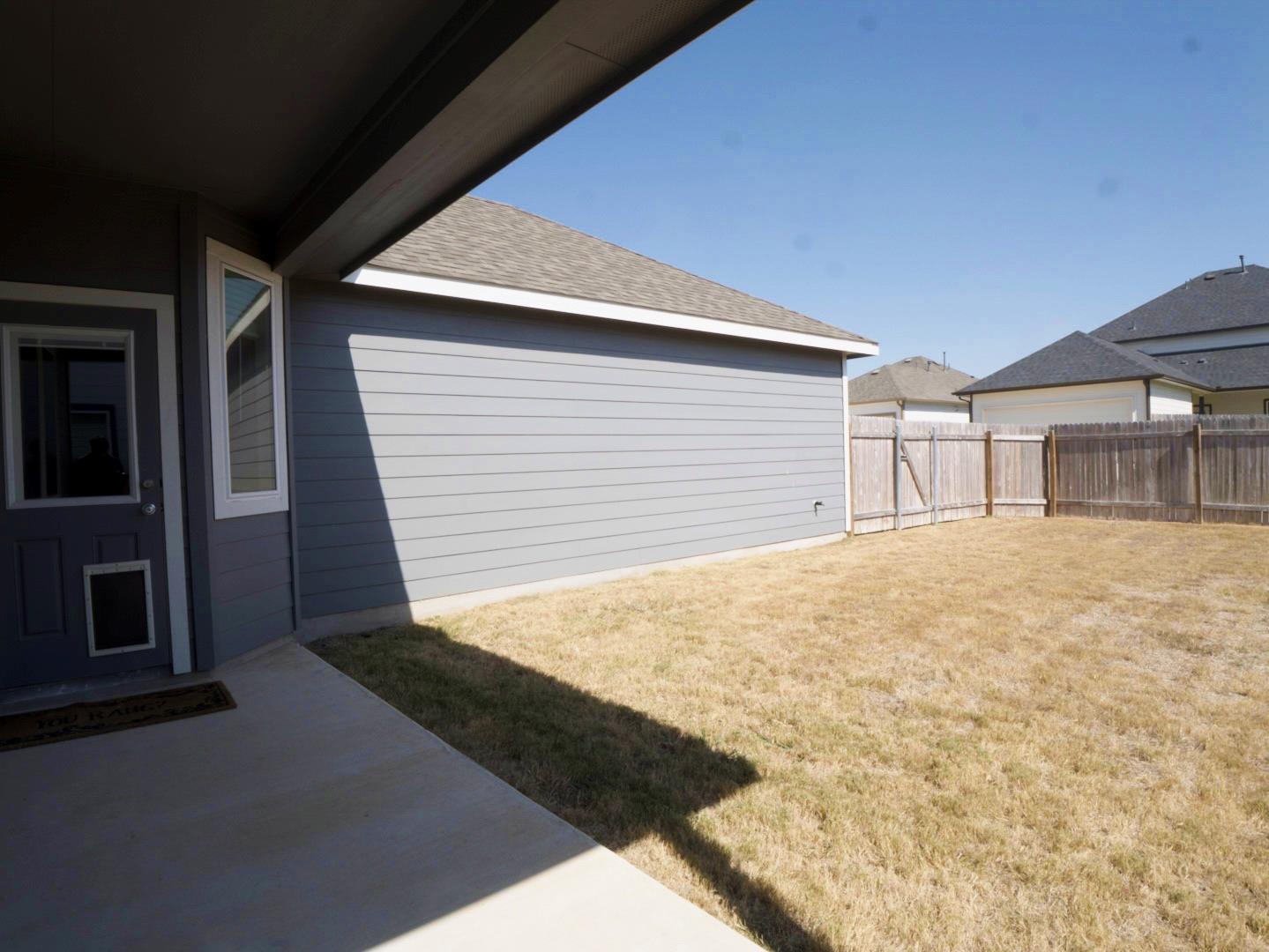 303 Ashby Dr, Hutto, TX 78634