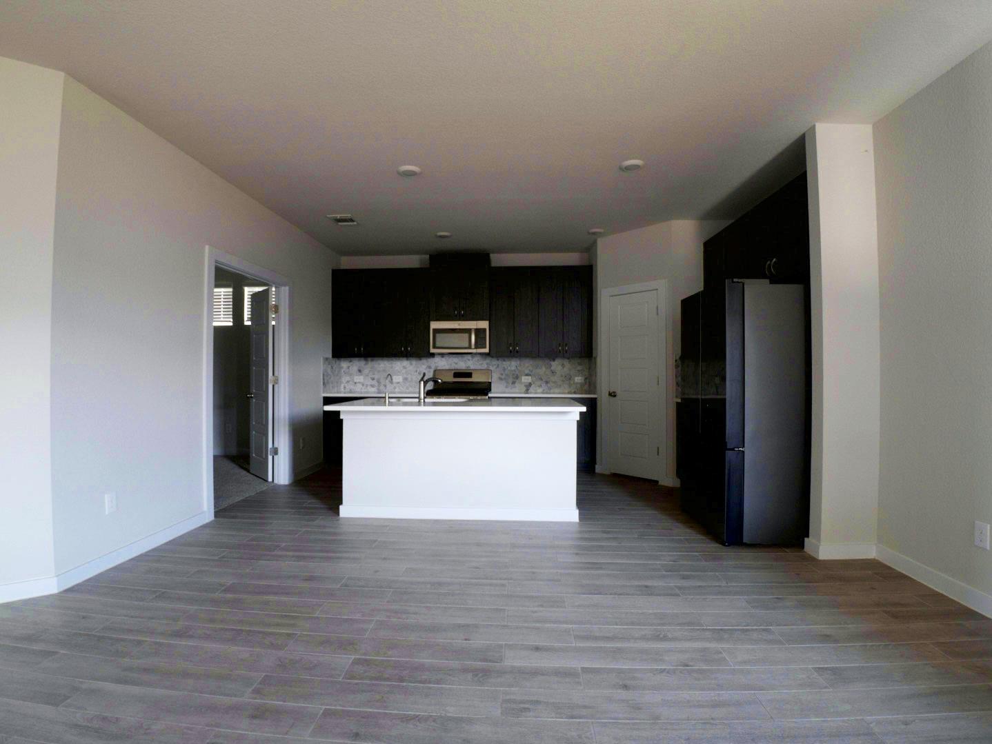 303 Ashby Dr, Hutto, TX 78634