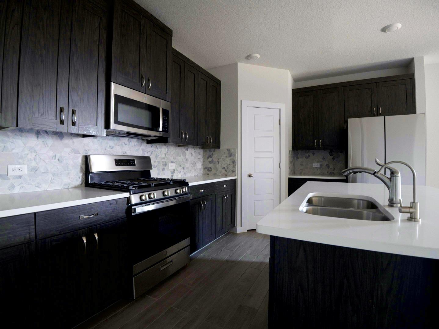 303 Ashby Dr, Hutto, TX 78634