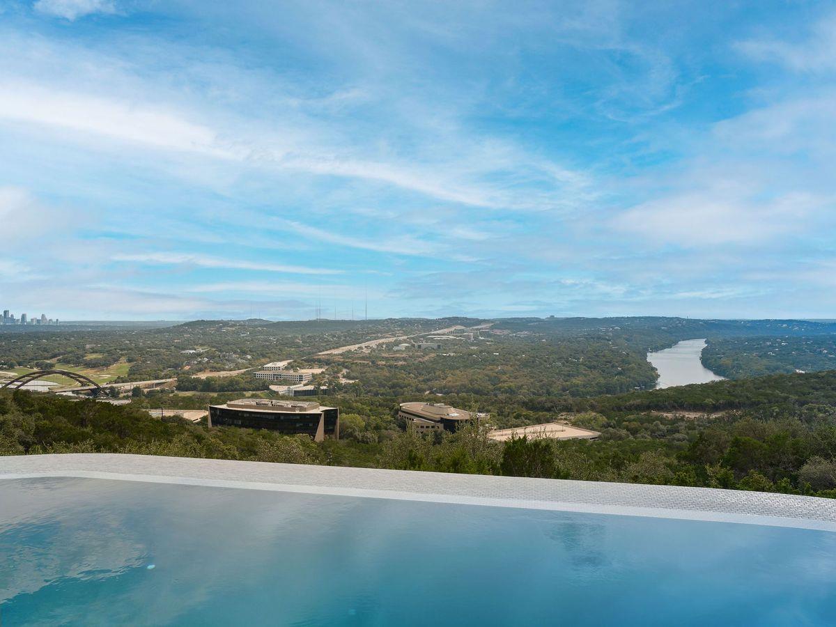 6505 W Courtyard Dr, Austin, TX 78730