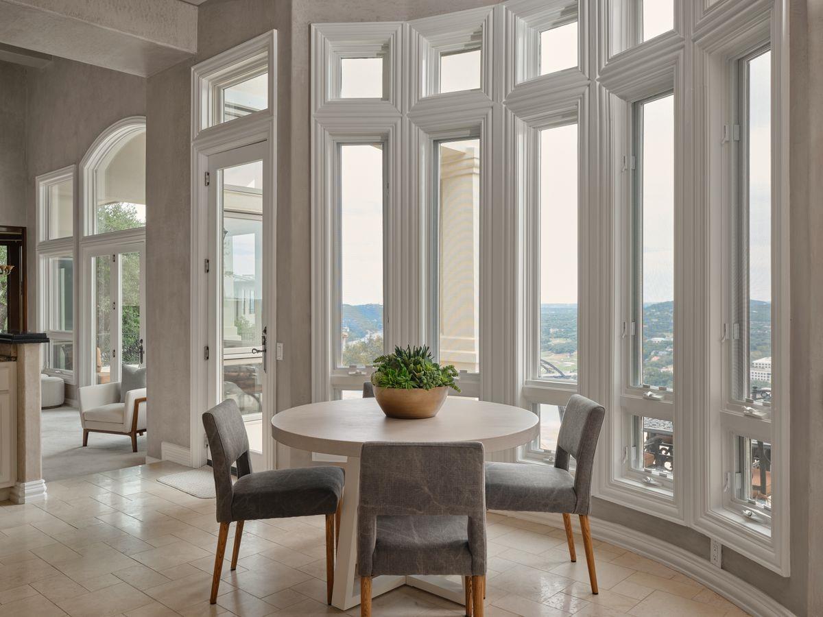 6505 W Courtyard Dr, Austin, TX 78730