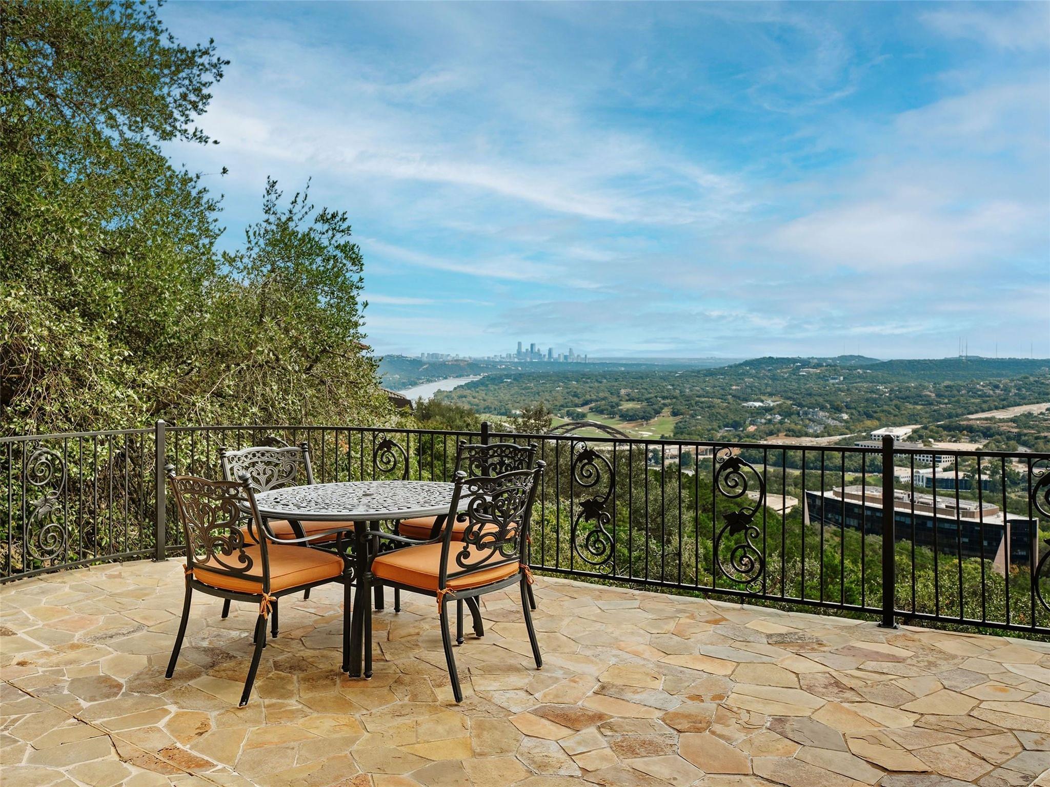 6505 W Courtyard Dr, Austin, TX 78730