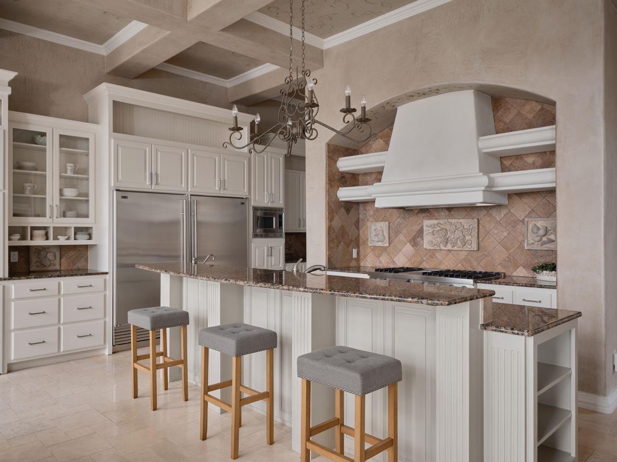 6505 W Courtyard Dr, Austin, TX 78730