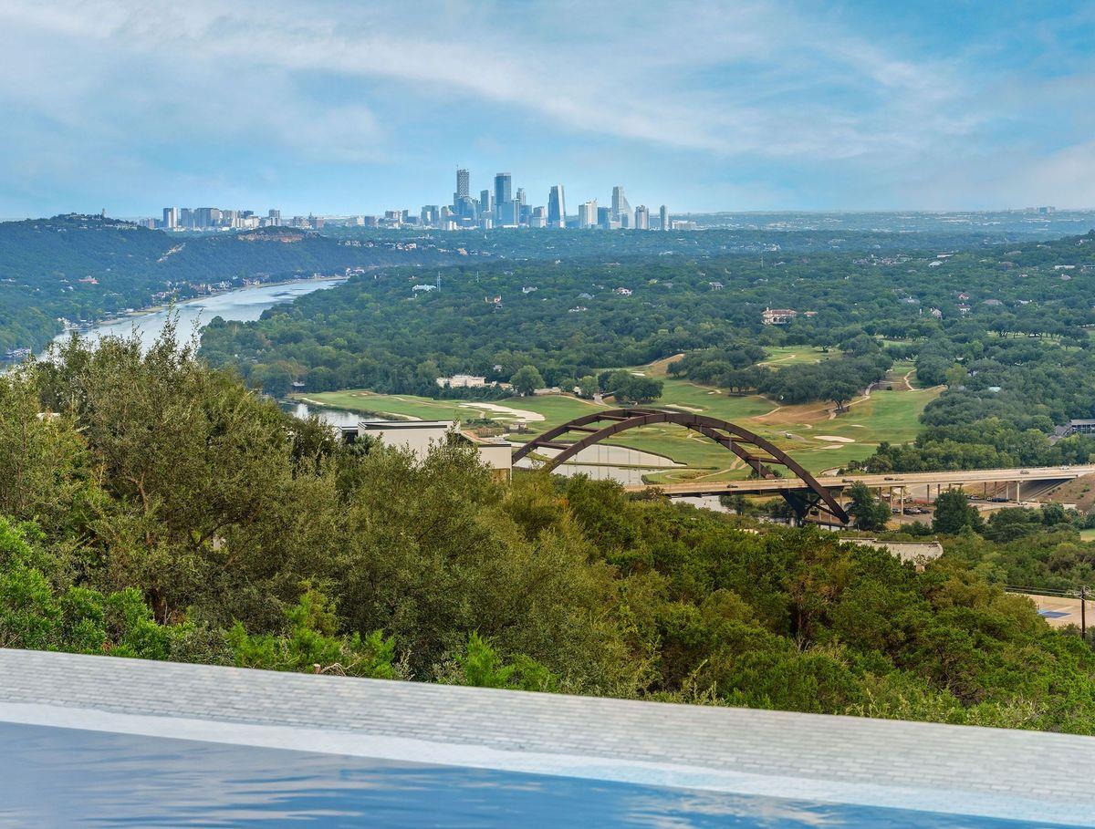 6505 W Courtyard Dr, Austin, TX 78730