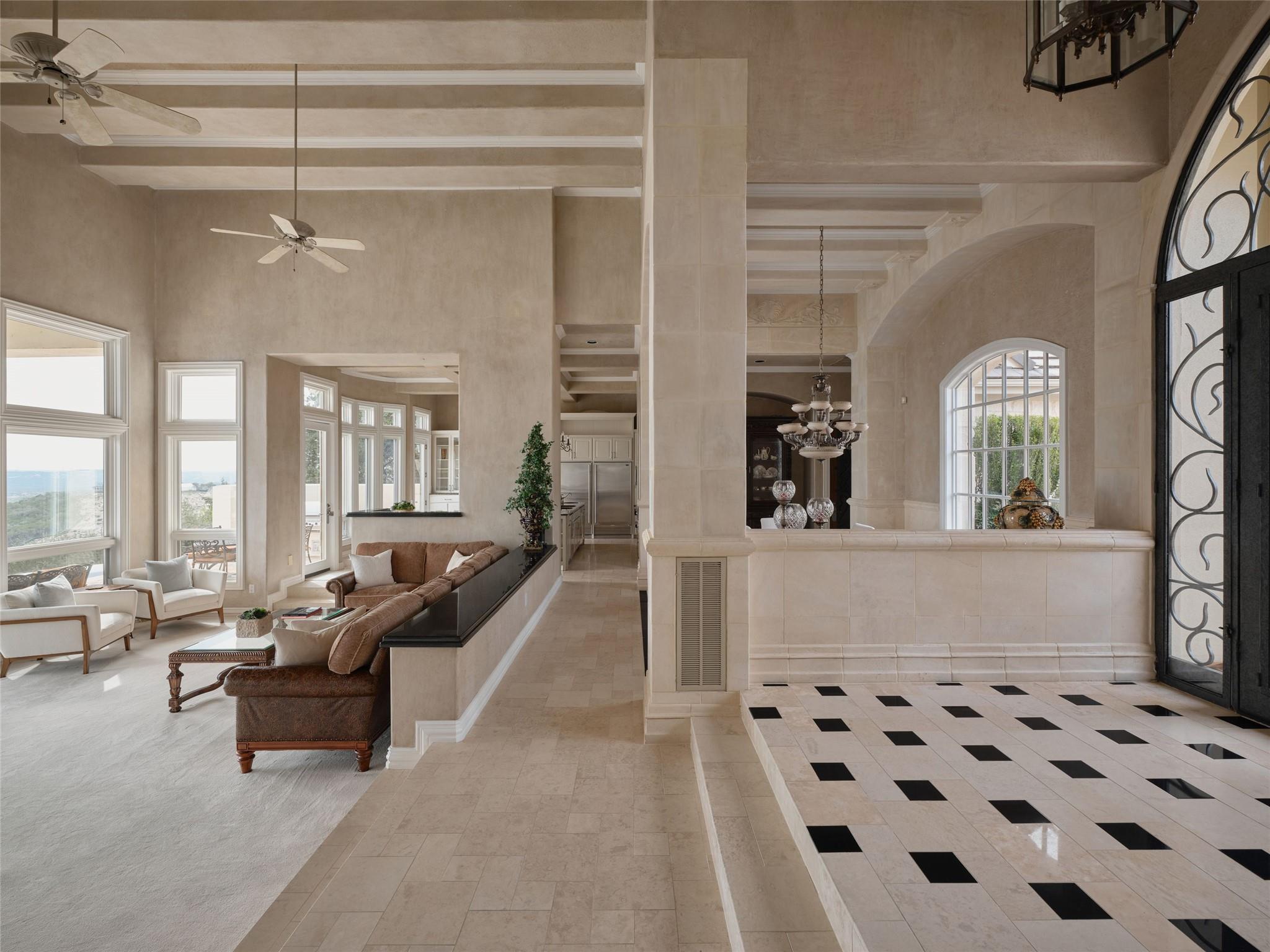 6505 W Courtyard Dr, Austin, TX 78730