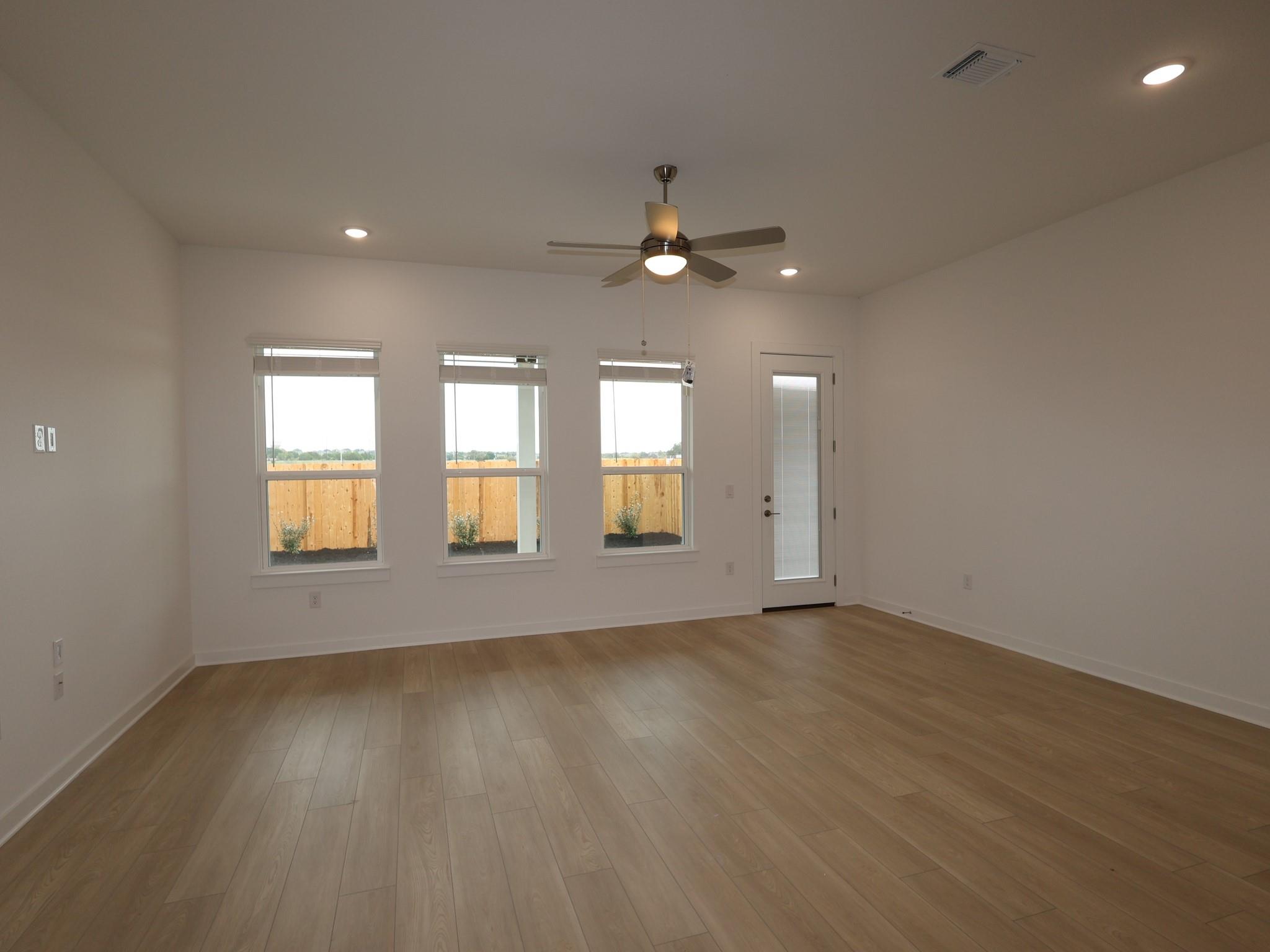 2020 Lolo Ln, Leander, TX 78641