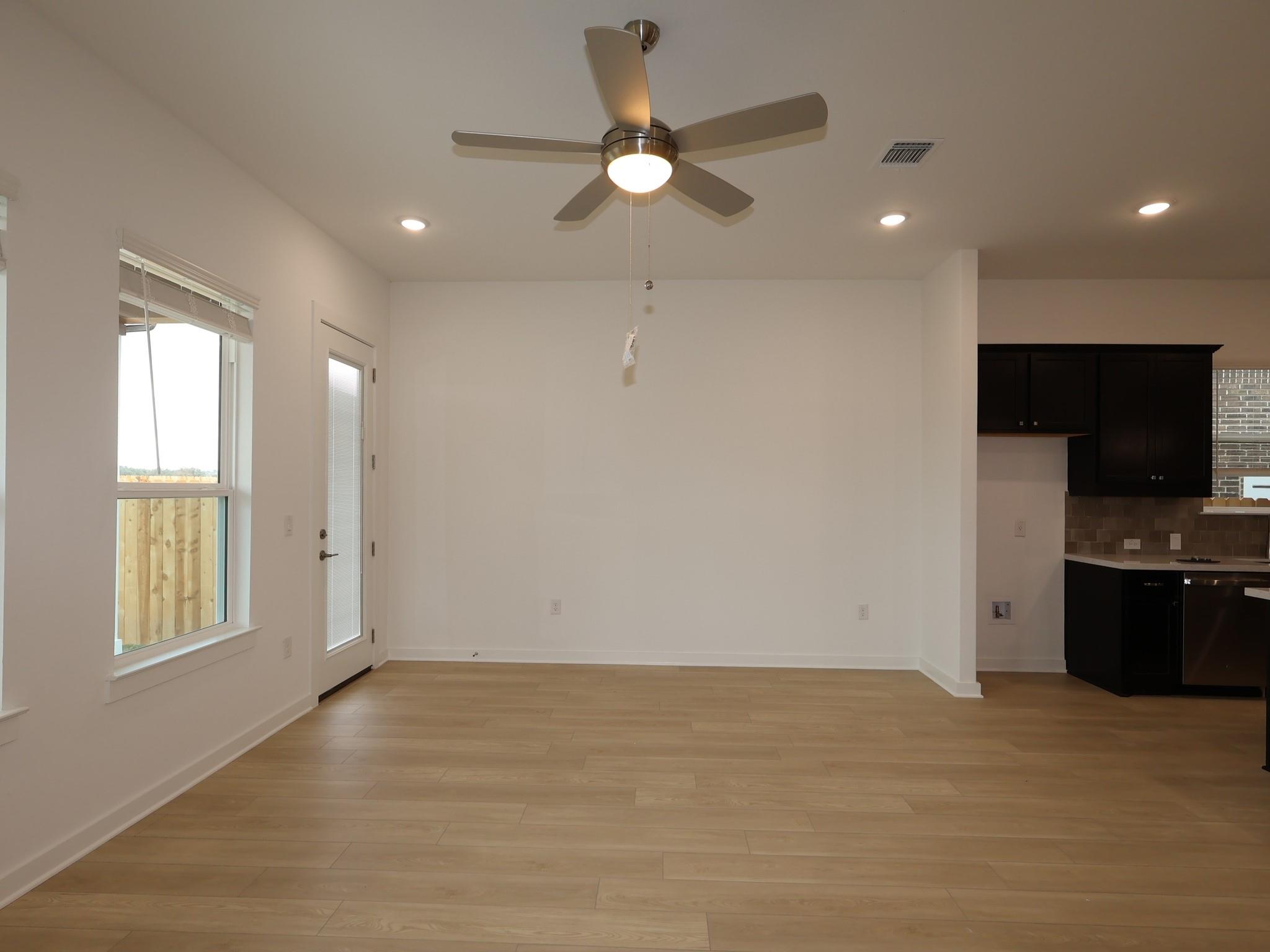 2020 Lolo Ln, Leander, TX 78641