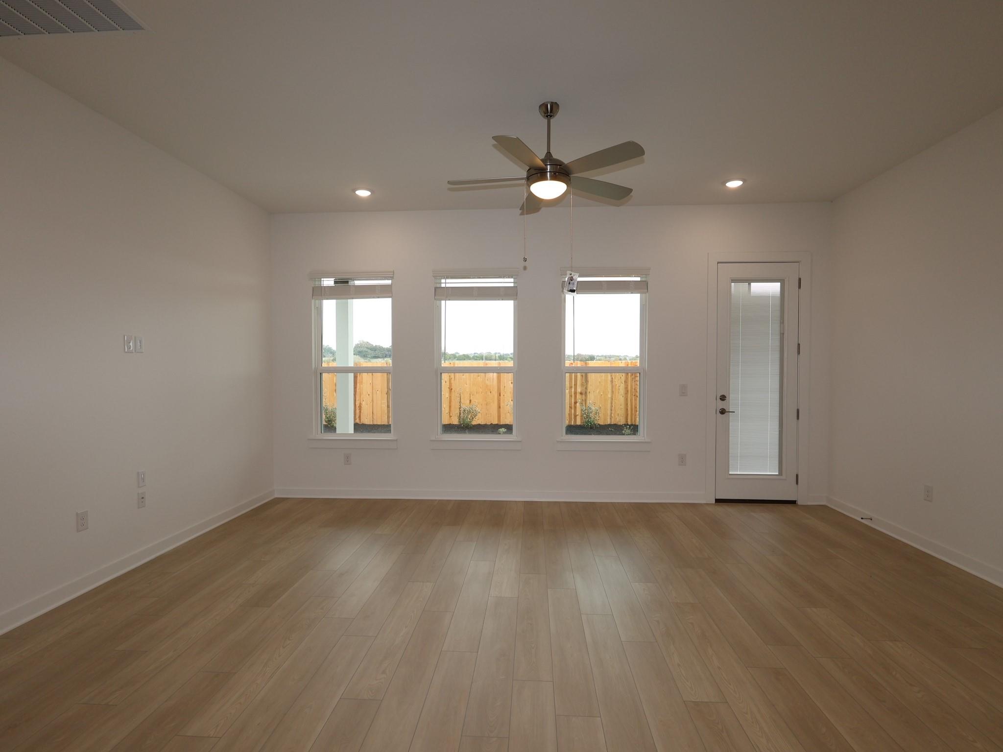 2020 Lolo Ln, Leander, TX 78641