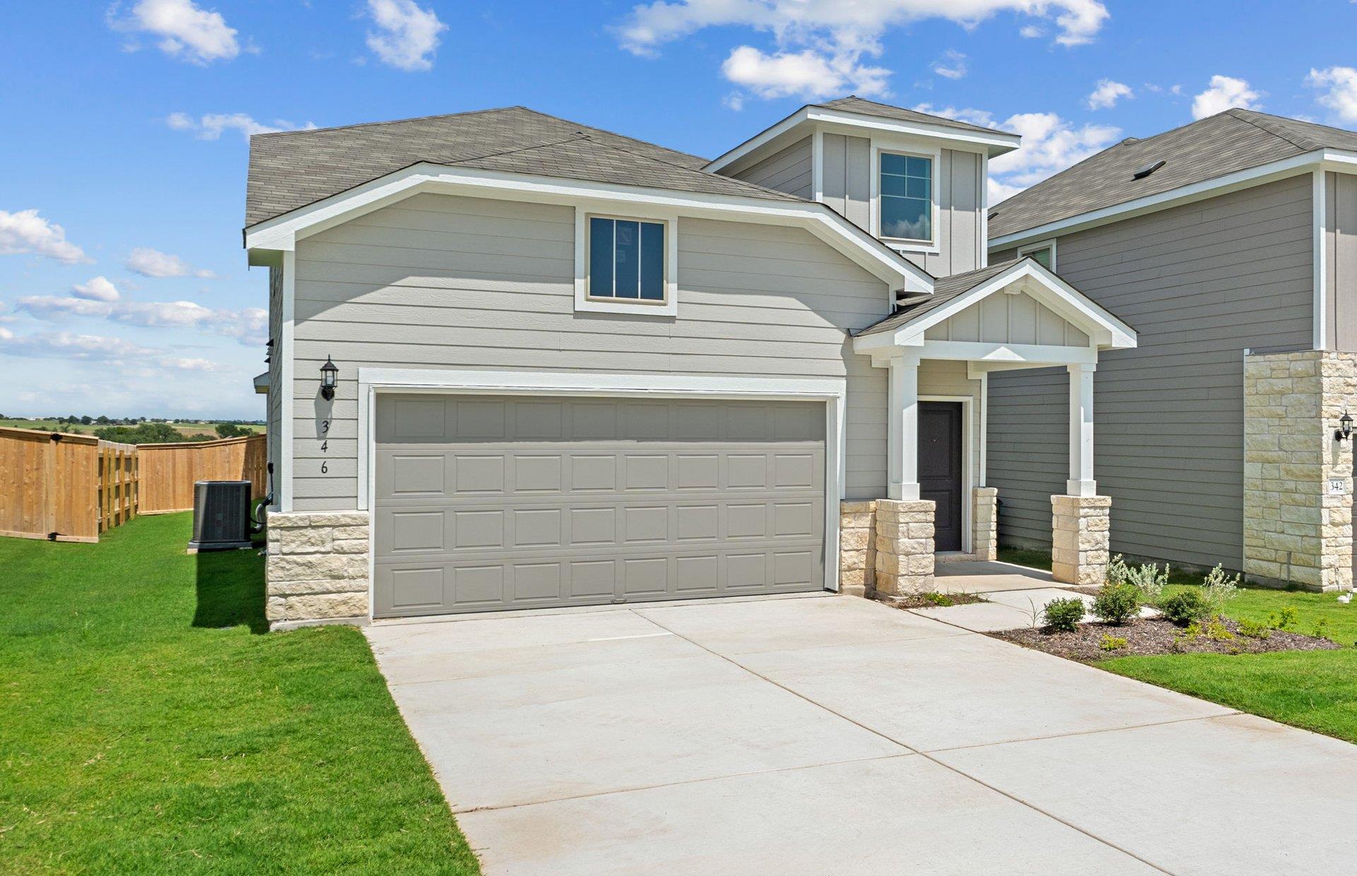 346 Paradise Canyon Dr, Jarrell, TX 76537