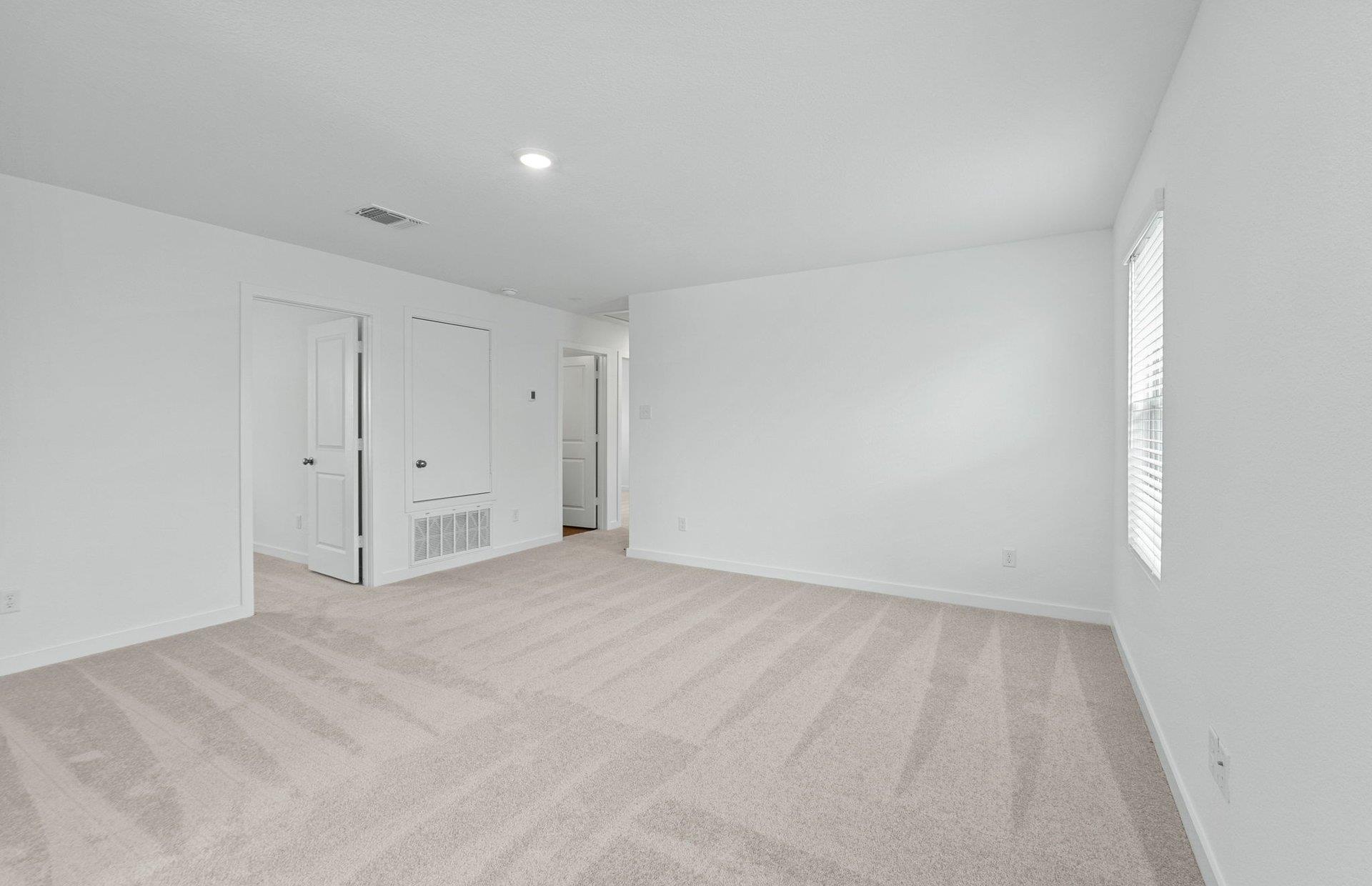 346 Paradise Canyon Dr, Jarrell, TX 76537