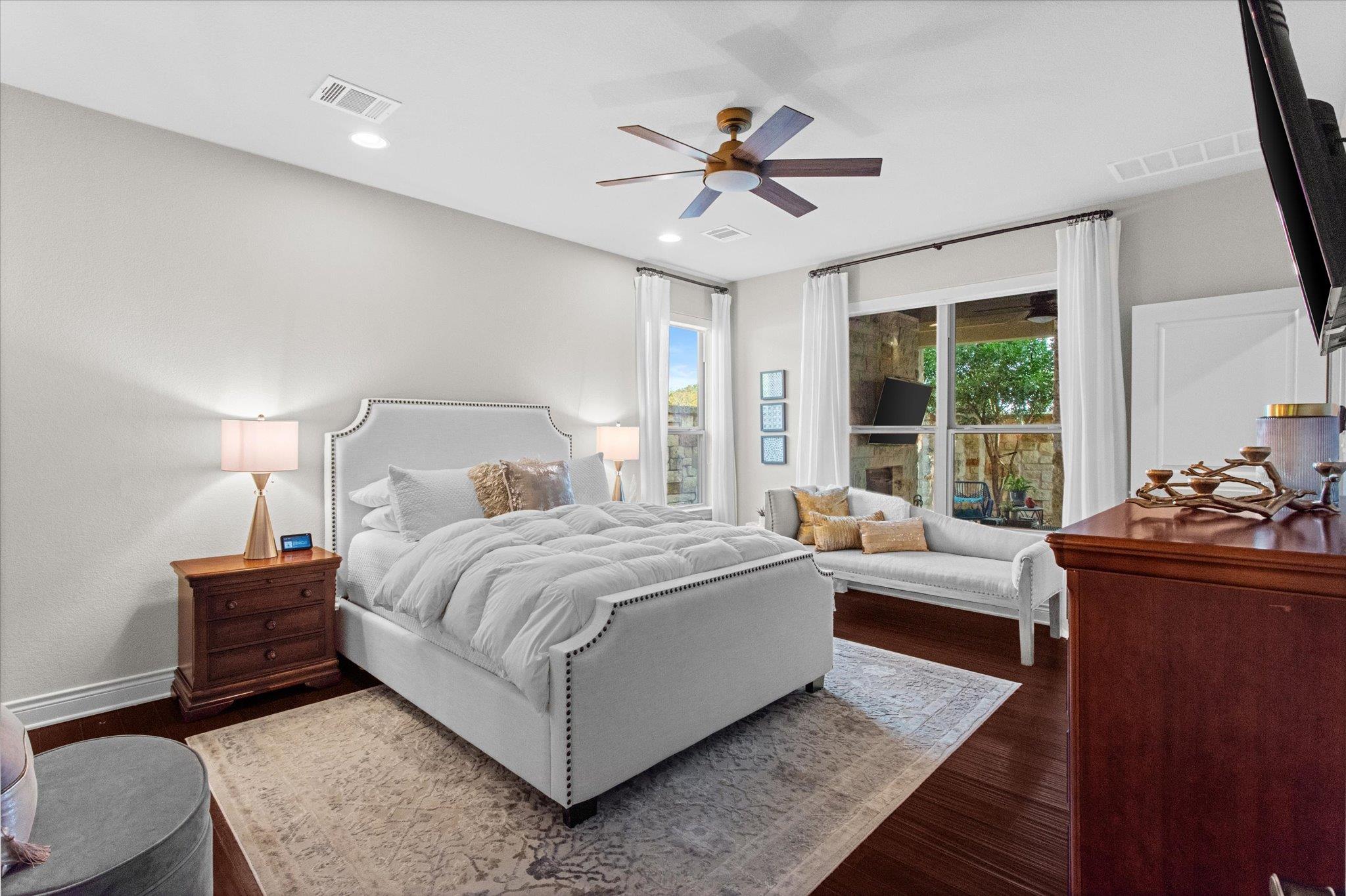 549 Clubhouse Dr # G, Georgetown, TX 78628