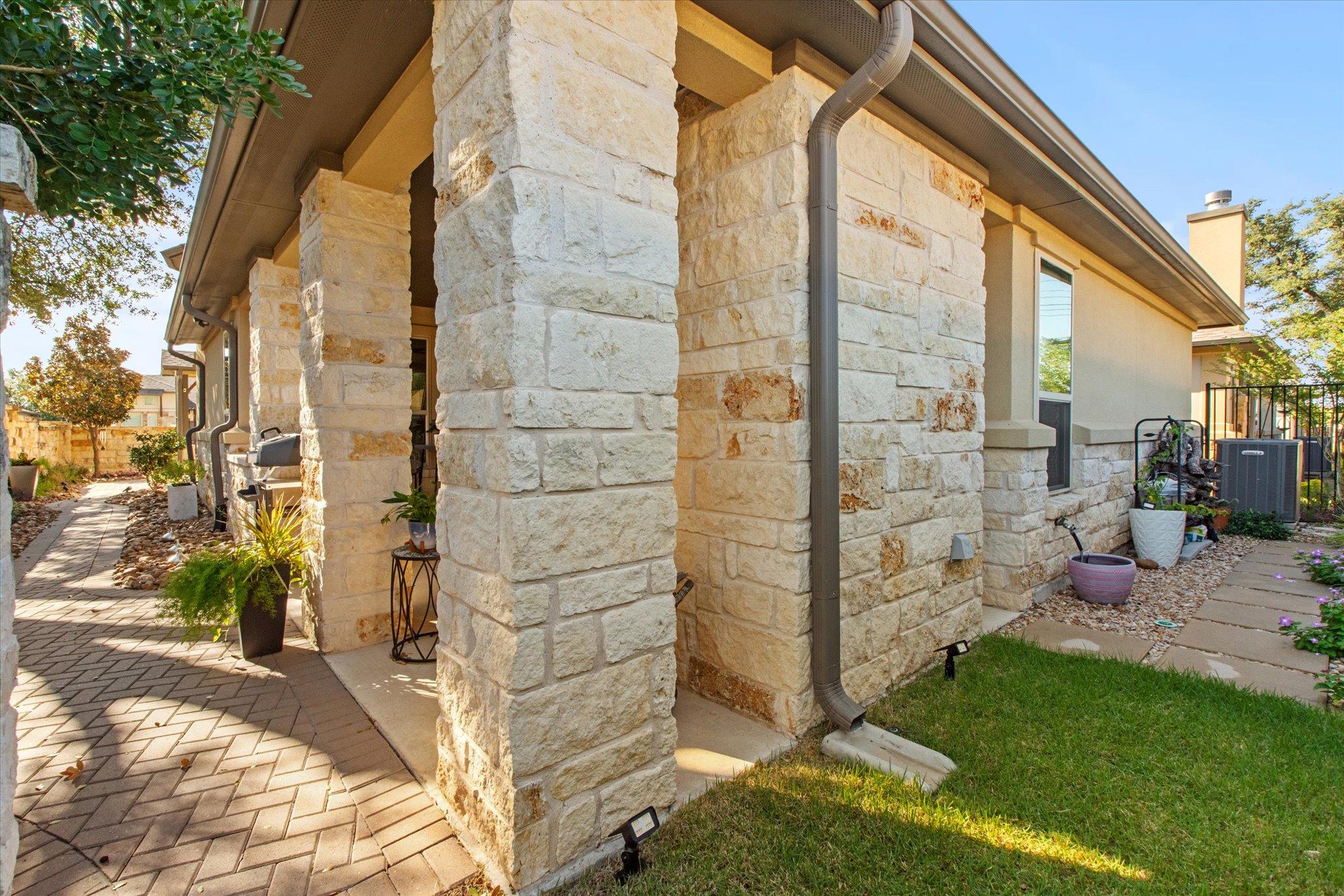 549 Clubhouse Dr # G, Georgetown, TX 78628